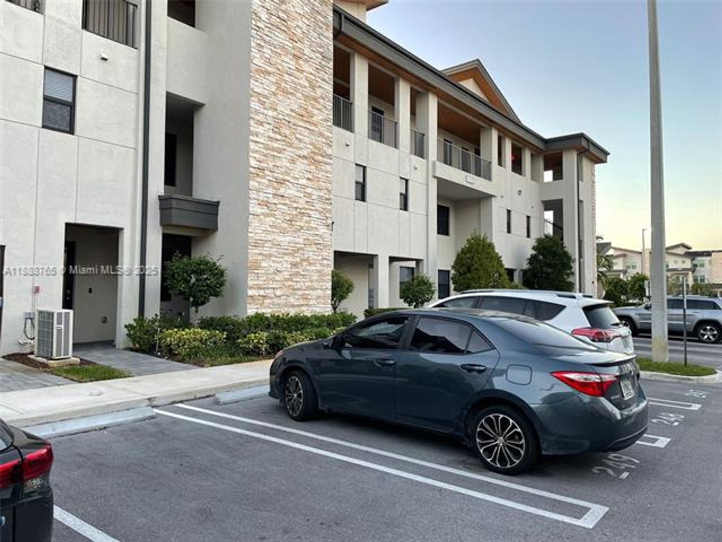 DORAL Townhome: 10443 NW 82nd St TH 4