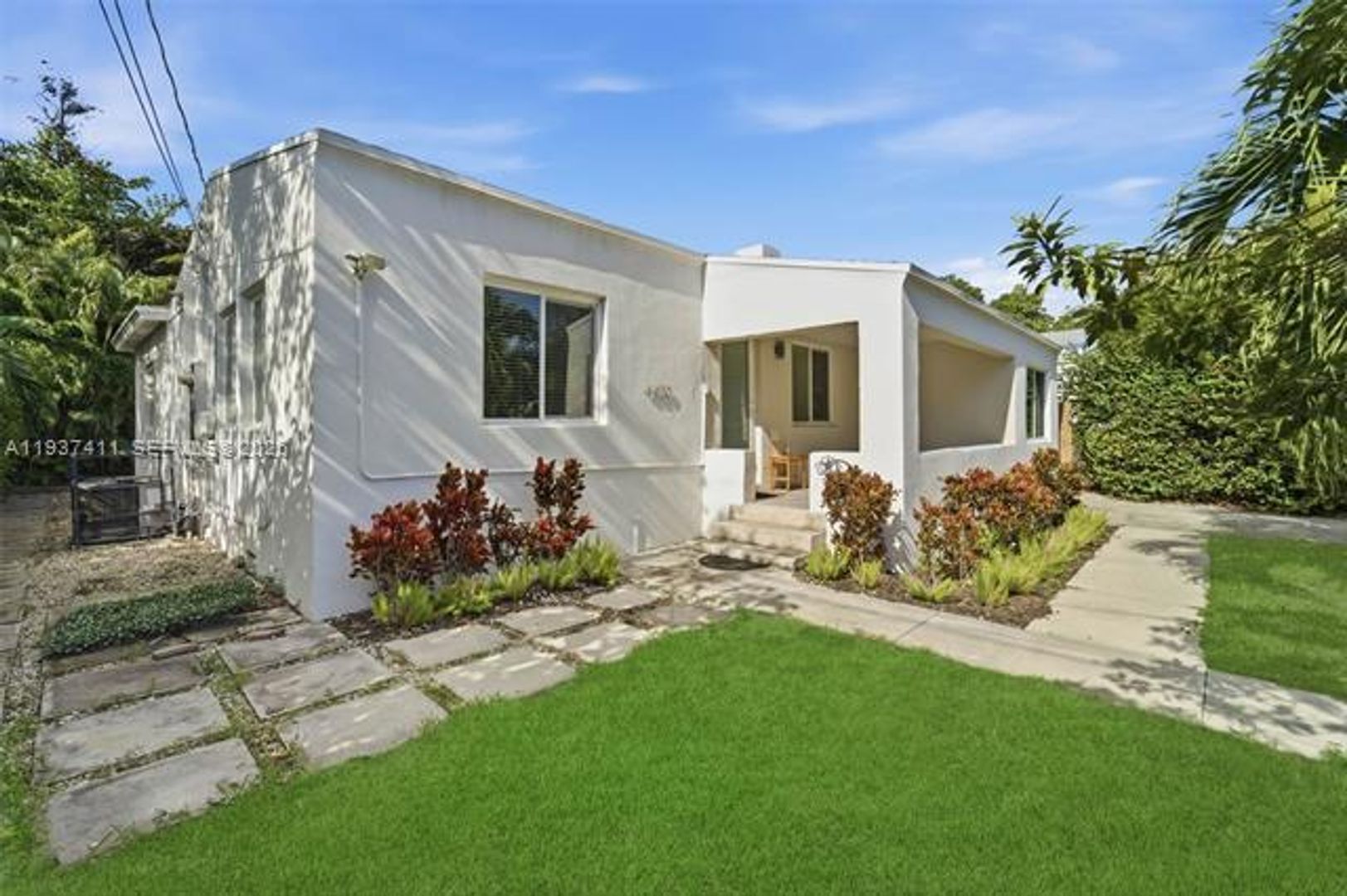 MIAMI House: 4420 NW 3rd Avenue