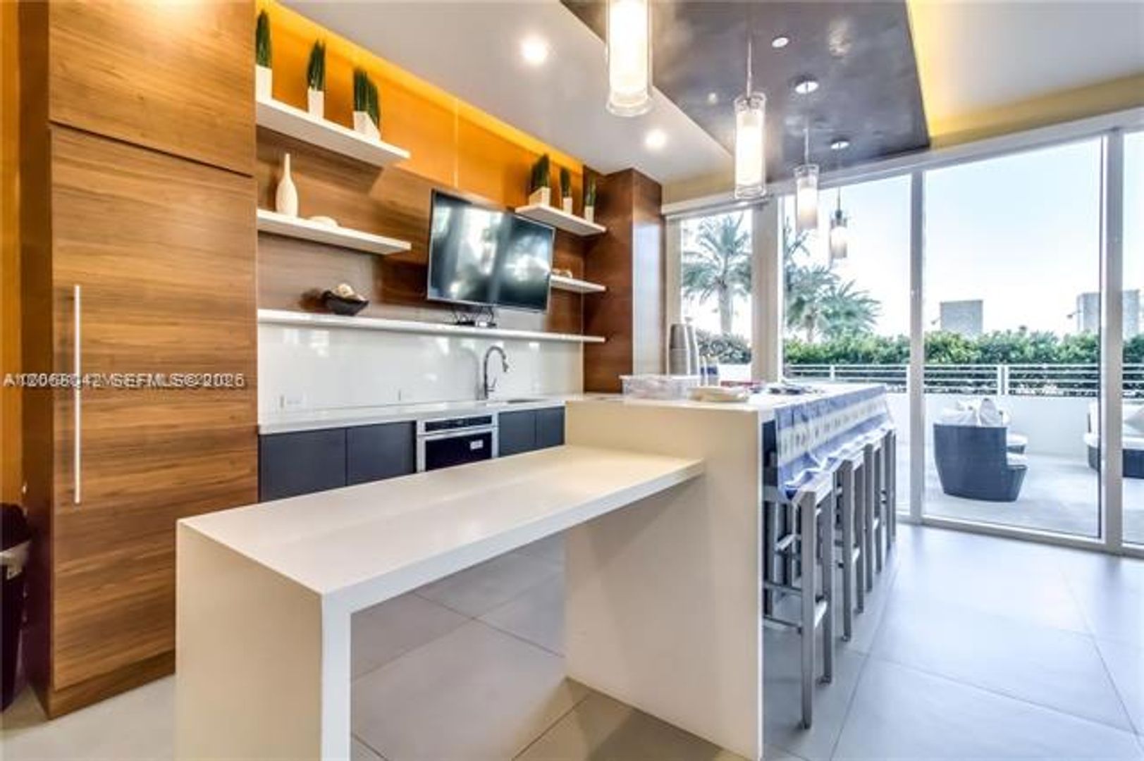 Miami Condo: 600 NE 27 St cu-3501