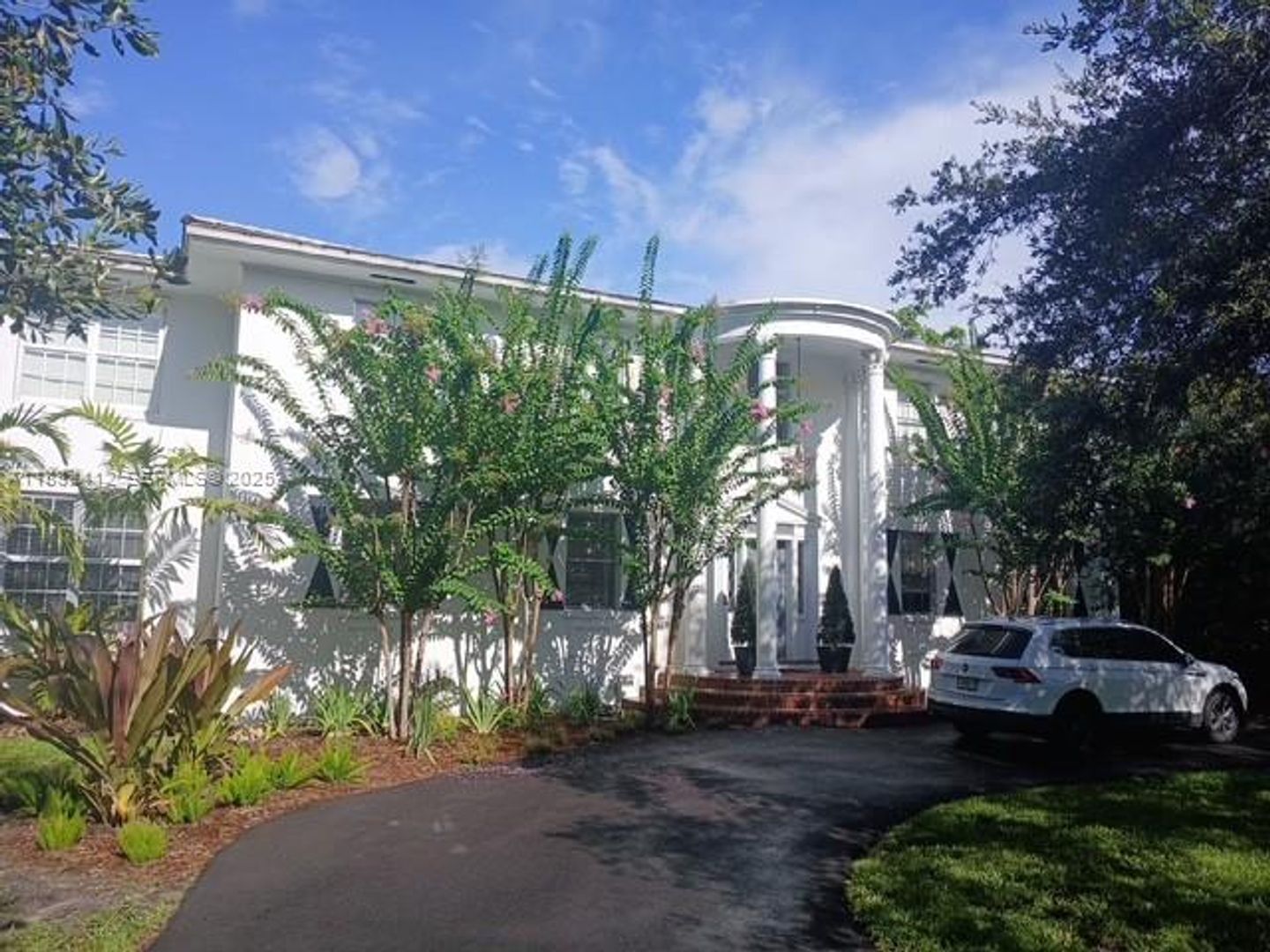 CORAL GABLES House: 2828 Segovia St th Suite 1