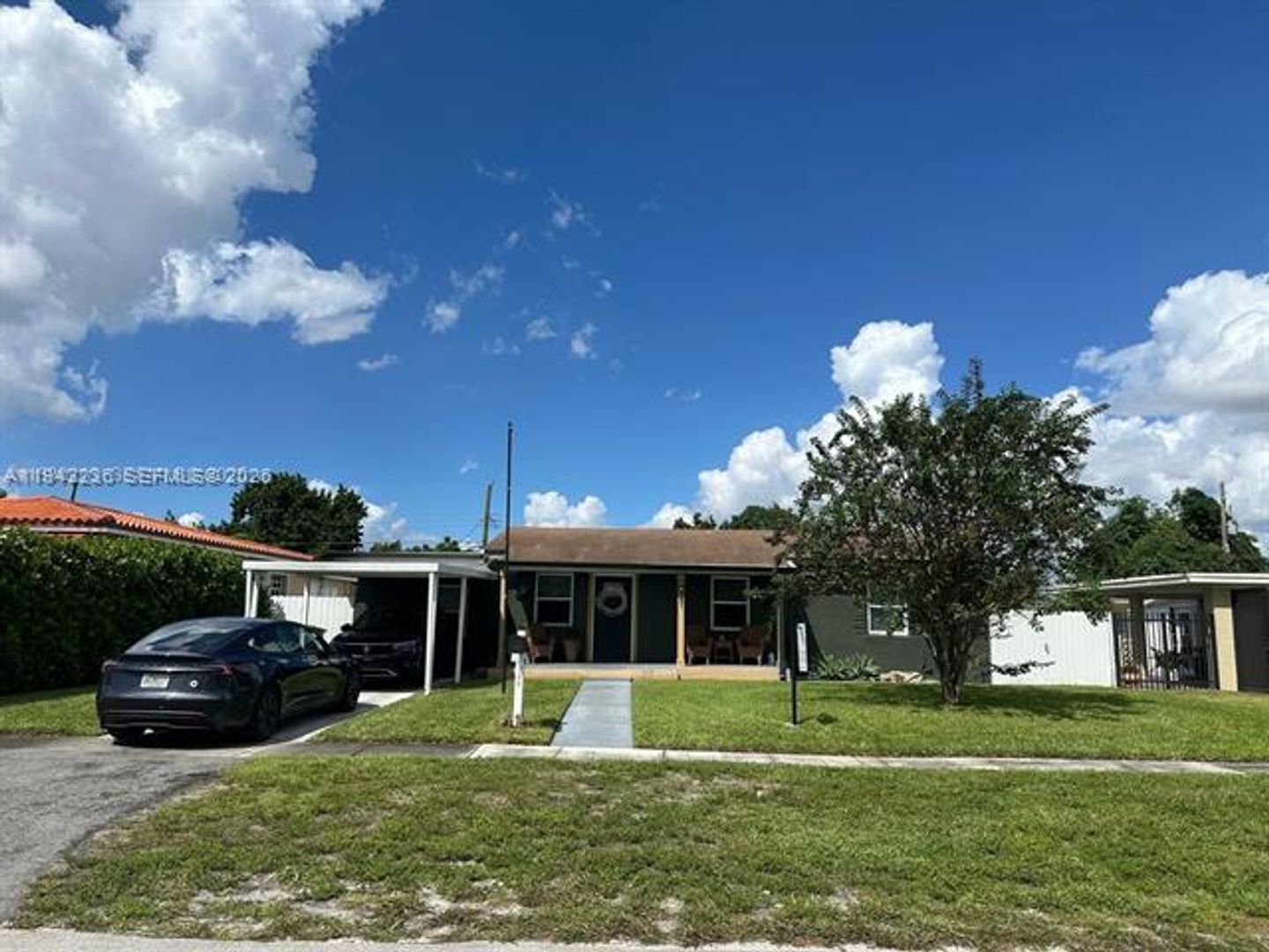 Hialeah House: 651 E 38th St # 0