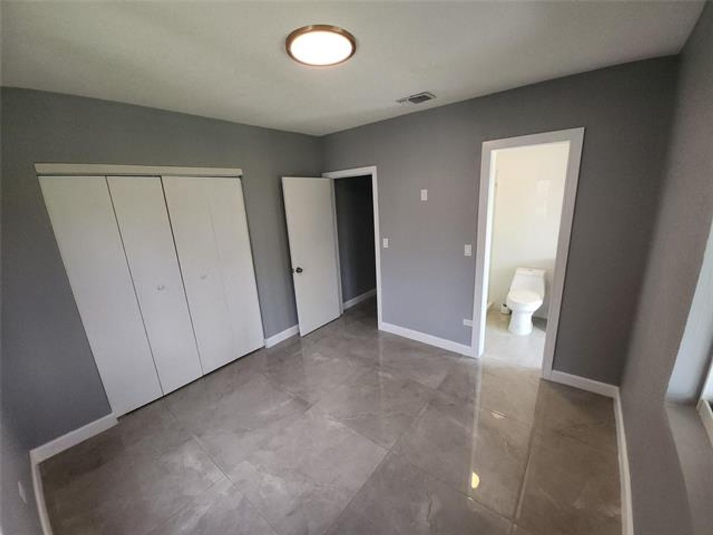 North Miami Beach House: 1766 NE 181st St # 1766