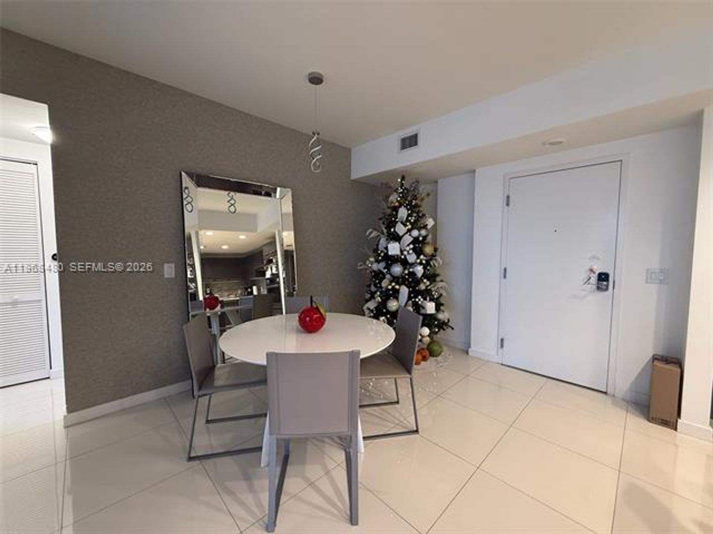 DORAL Apartment: 7661 NW 107th Ave # 503