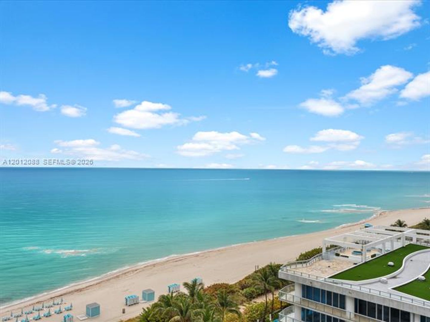 MIAMI BEACH Apartment: 6801 Collins Ave # 1208