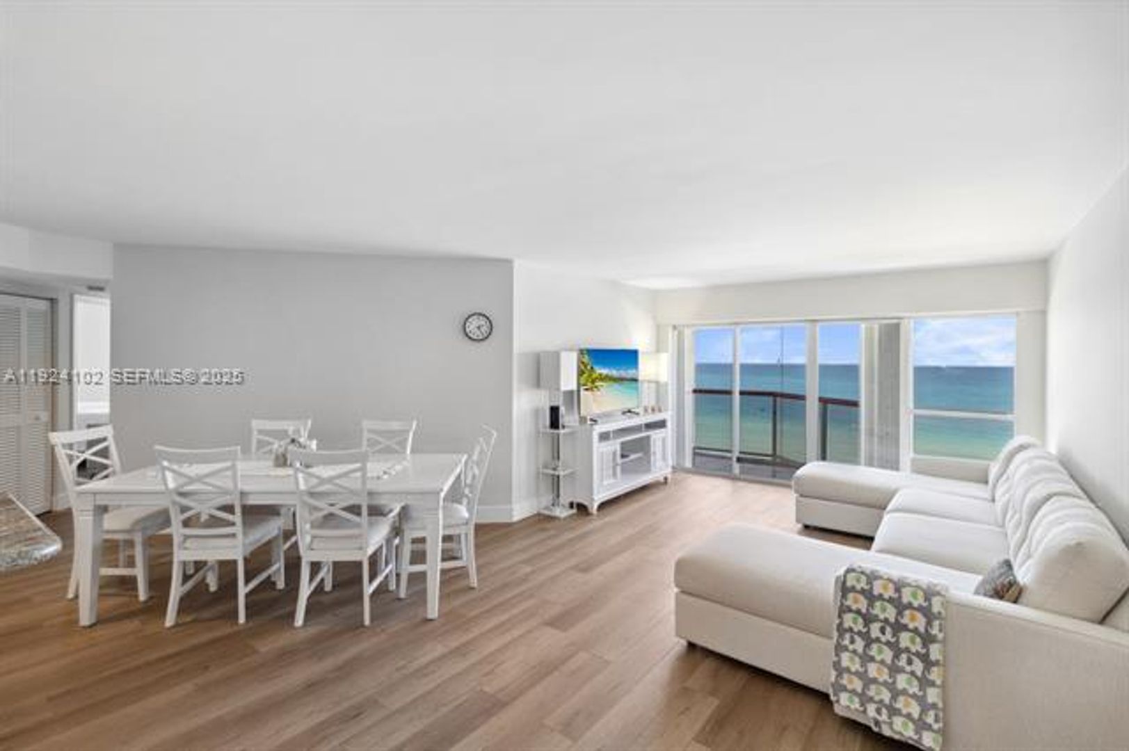 Miami Beach Condo: 6767 Collins Ave # 909