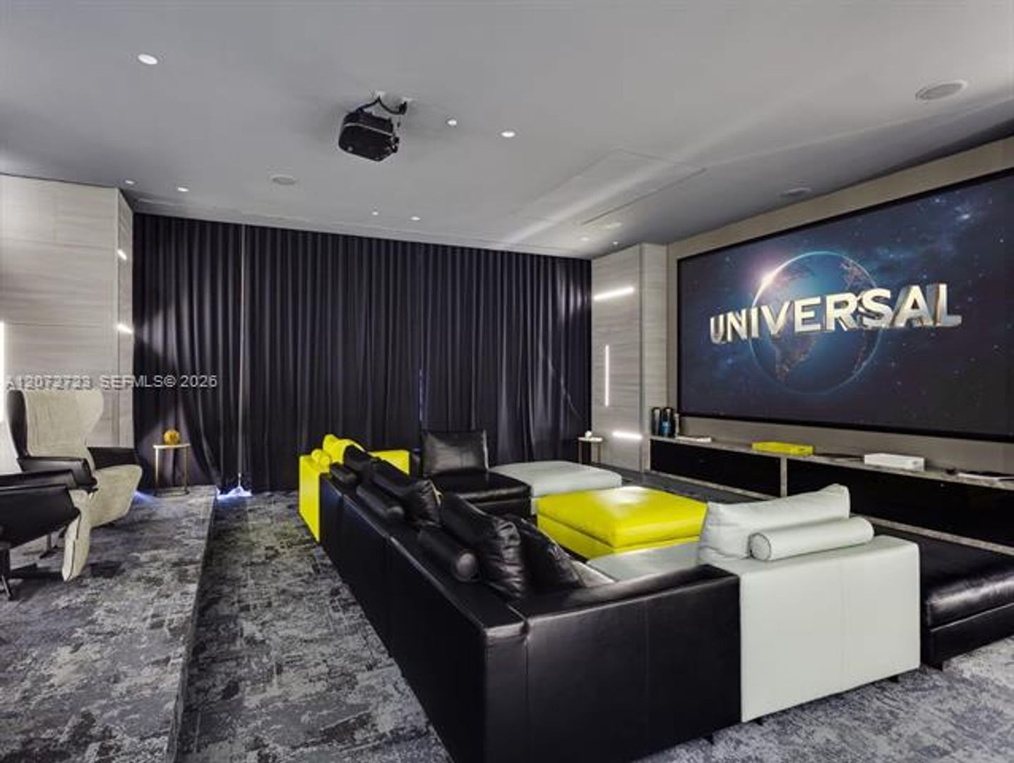 Miami House: 45 SW 9th St cu-2102