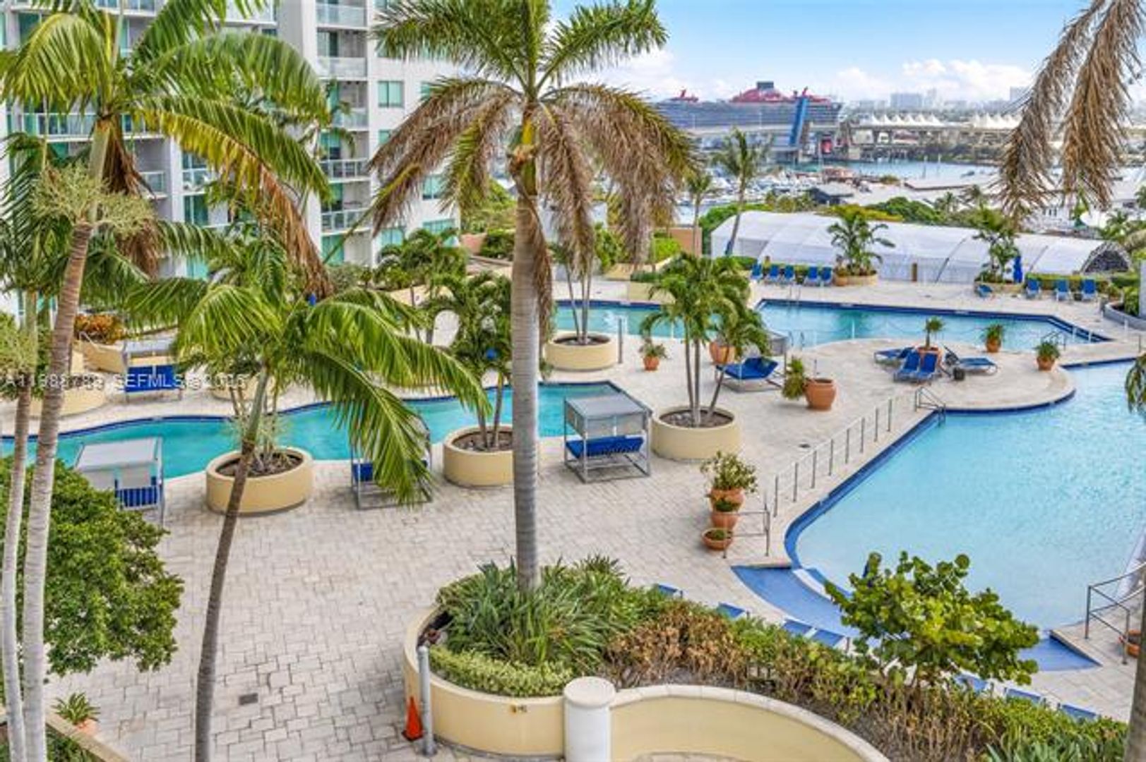 MIAMI Apartment: 253 NE 2nd St # 1109