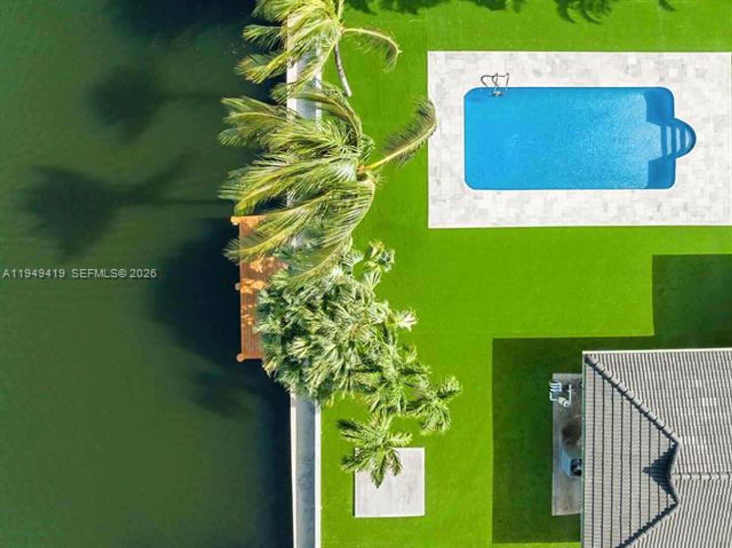 HALLANDALE BEACH, House: 430 Tamarind Dr #0