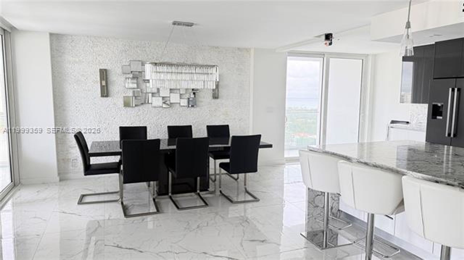 Aventura Condo: 19707 Turnberry Way # 18K