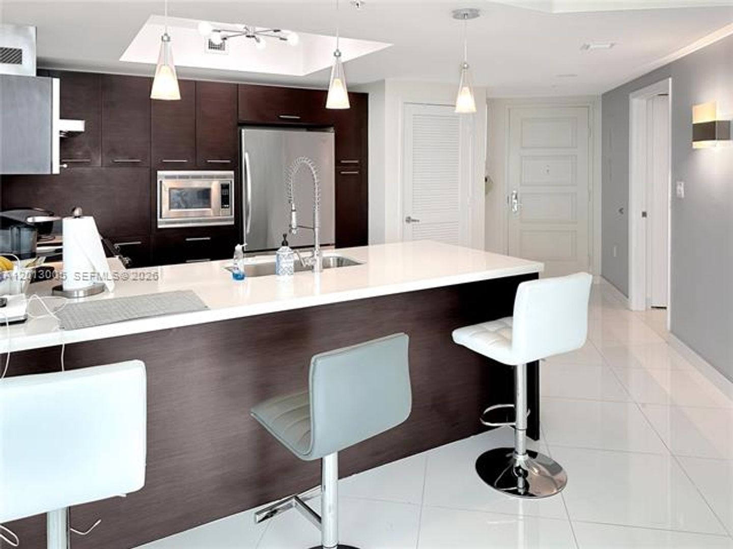 Sunny Isles Beach Condo: 250 Sunny Isles Blvd cu-3-1001