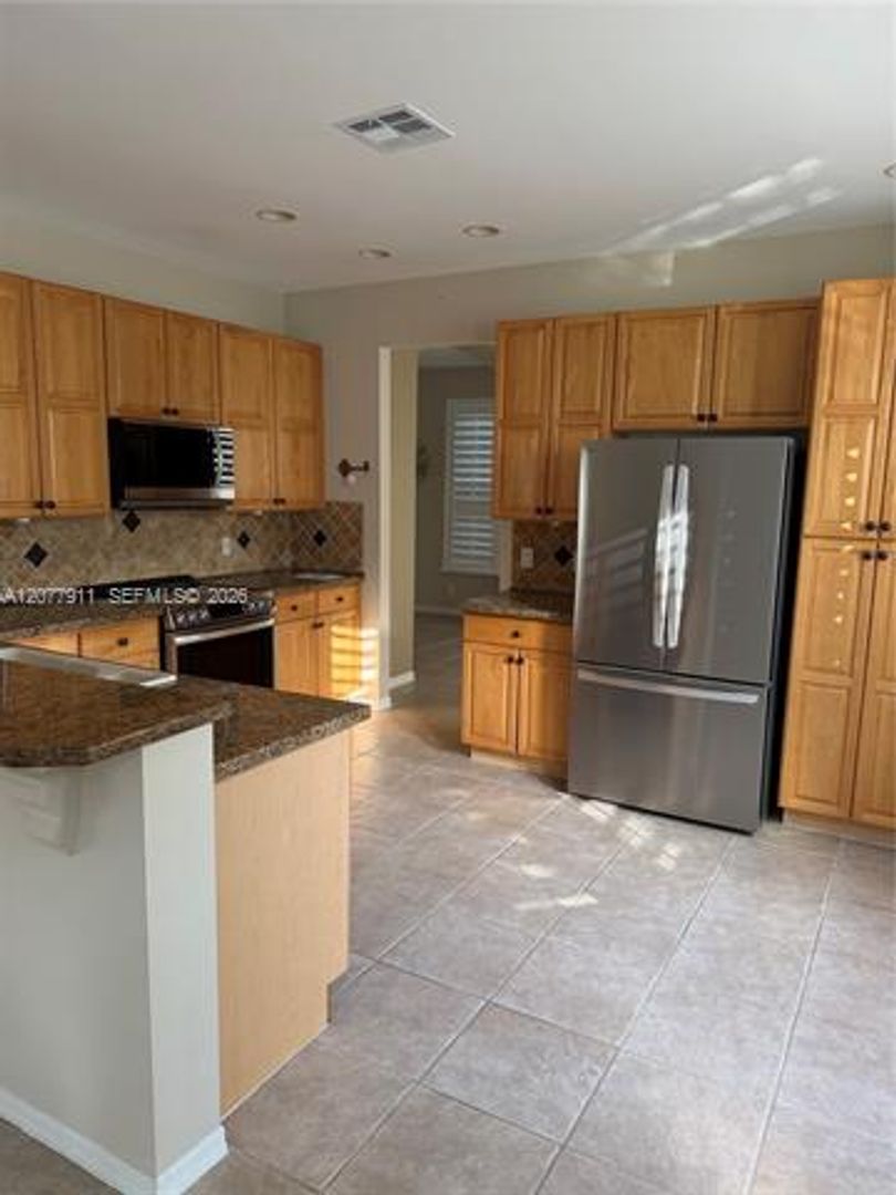 Pembroke Pines House: 1532 NW 133rd Ave # 1532
