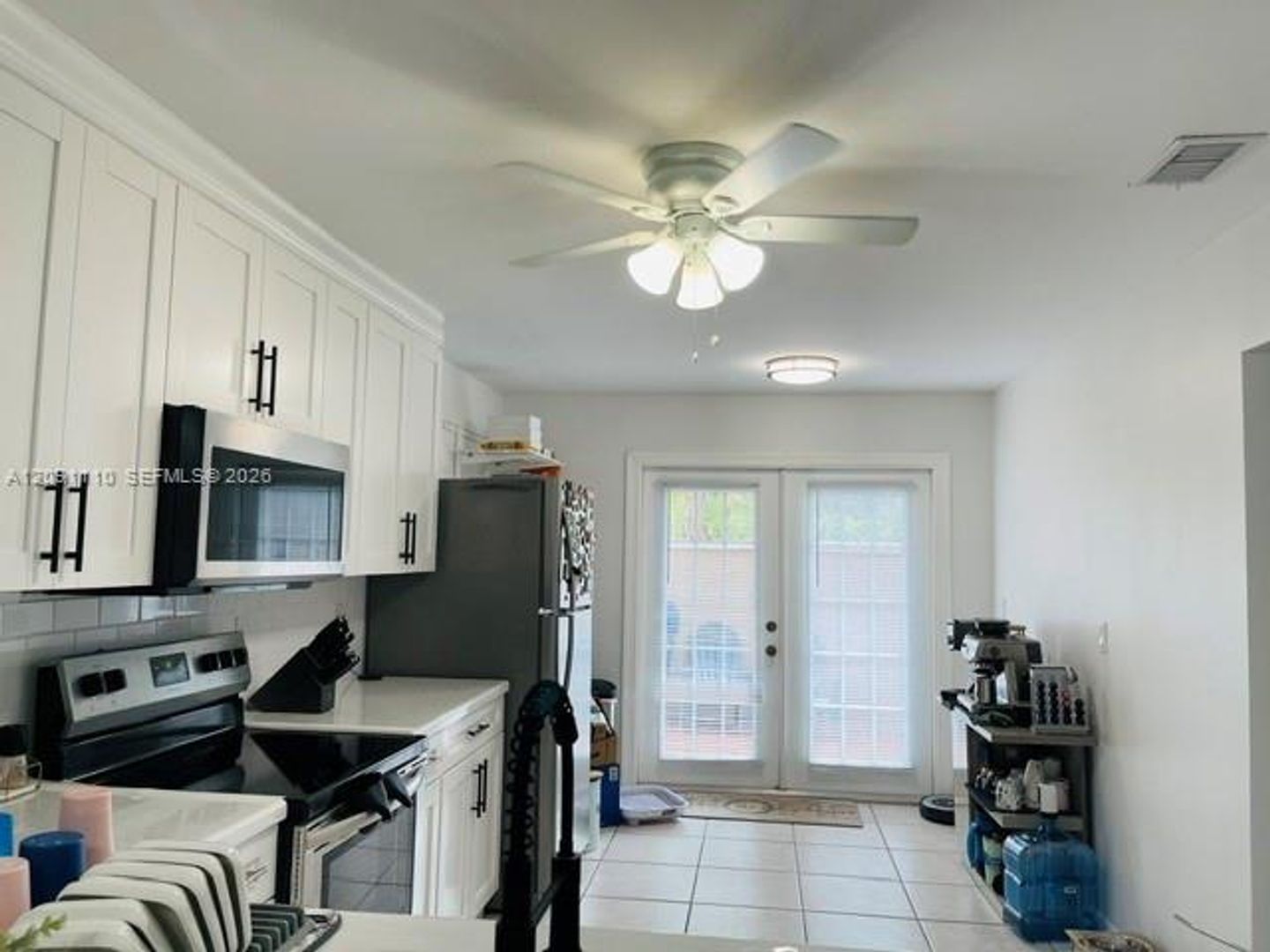 Miami House: 8818 SW 113th Place Cir E th 8818