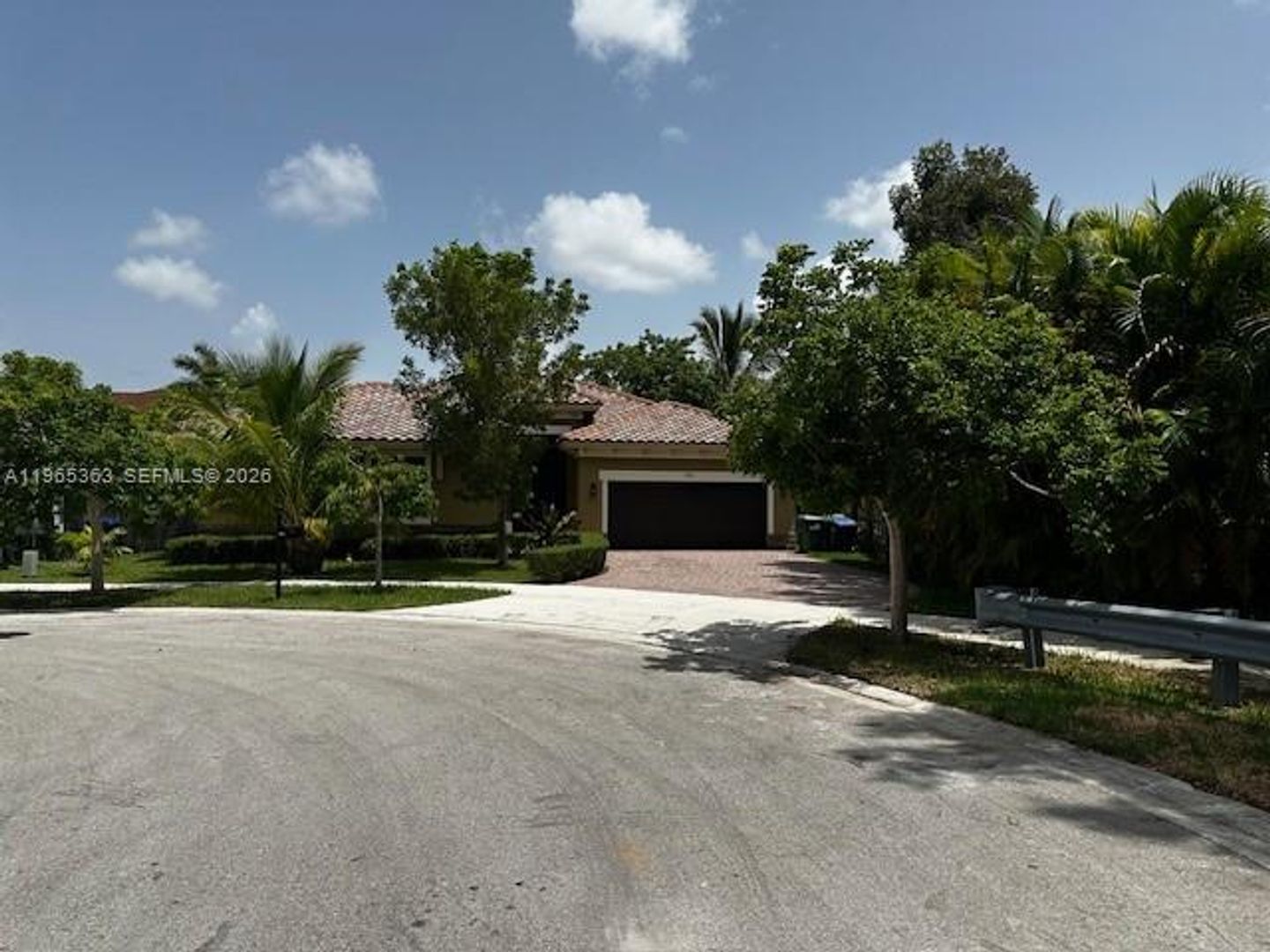 MIAMI House: 14831 SW 33rd Ter # 0