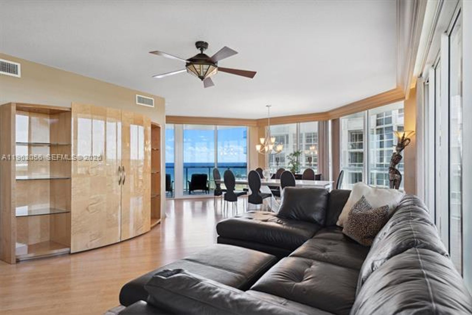 Hollywood Condo: 6051 N Ocean Dr cu-602
