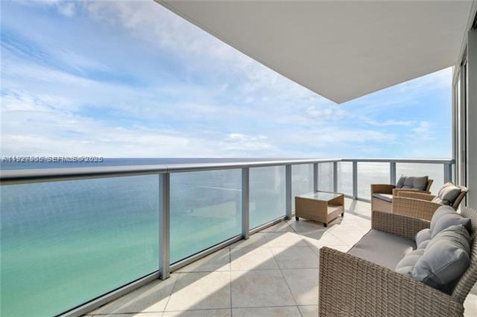 SUNNY ISLES BEACH Apartment: 17001 Collins Ave appt 3002