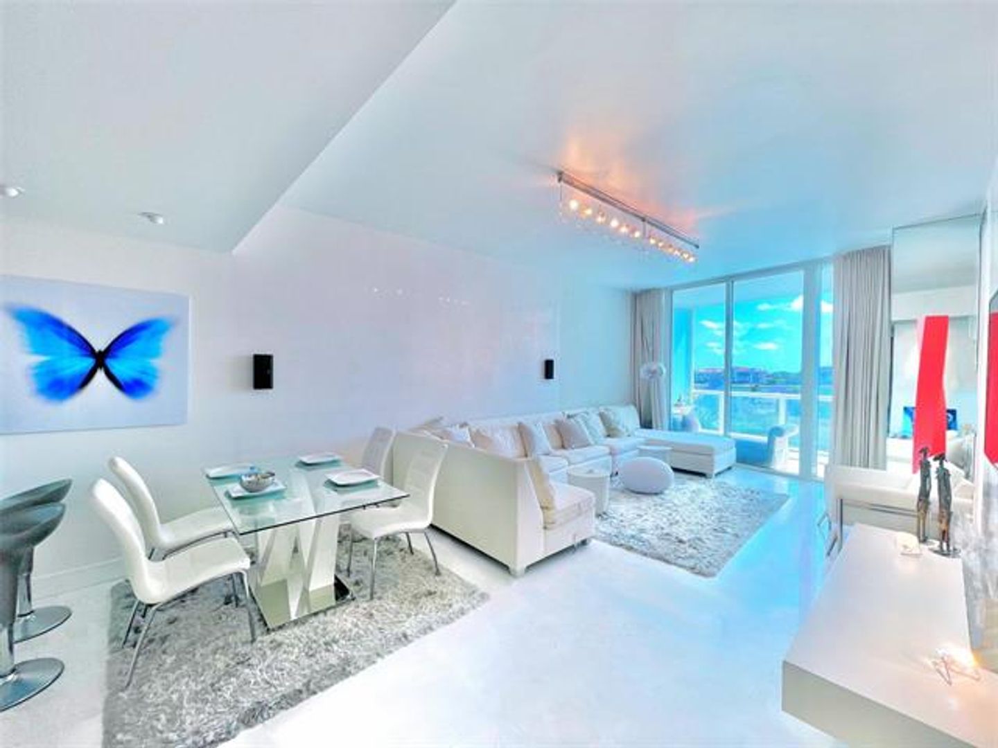 MIAMI BEACH Apartment: 100 S Pointe Drive Dr # 602