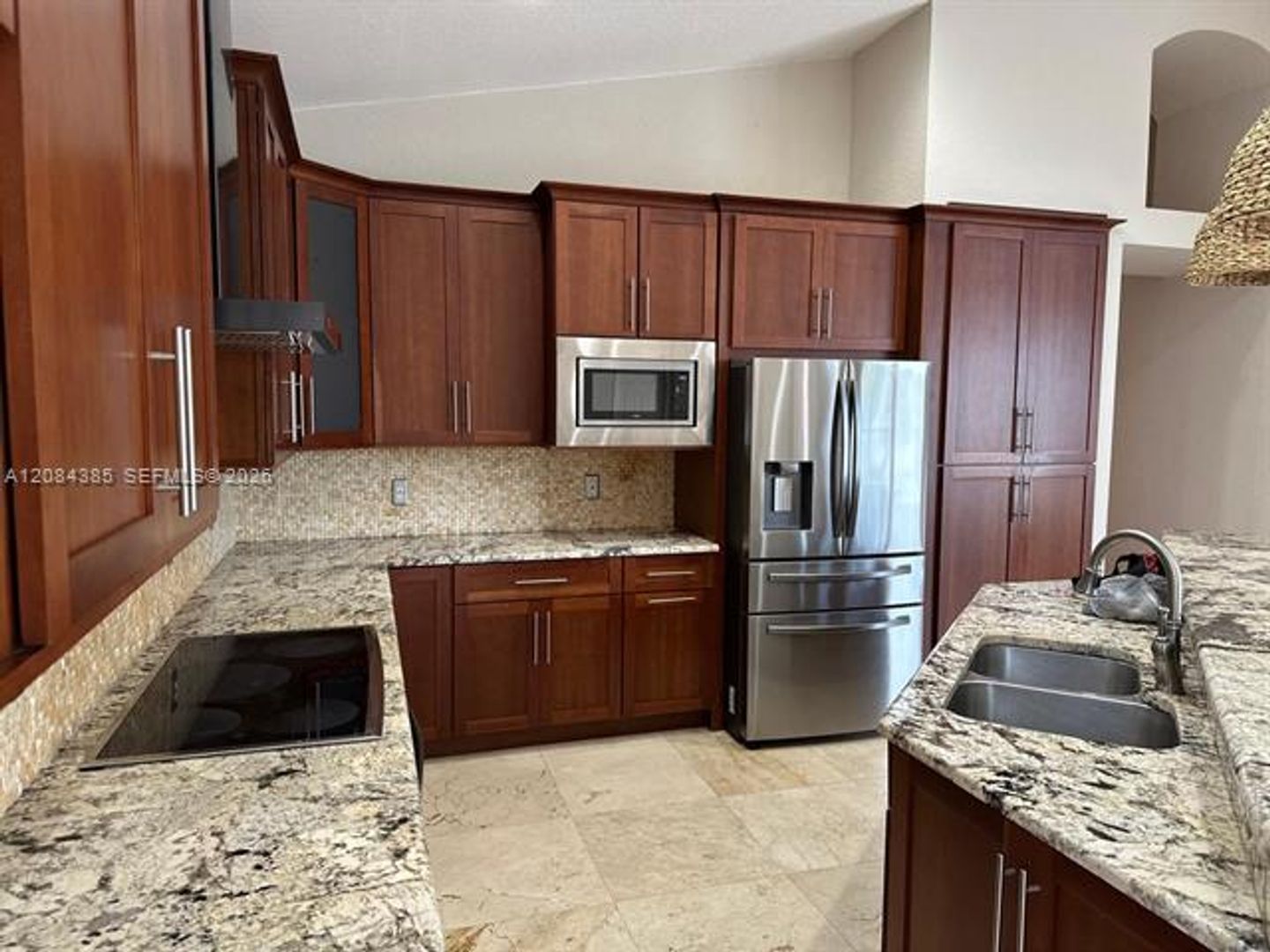 Miramar House: 18580 SW 44th St # 18580