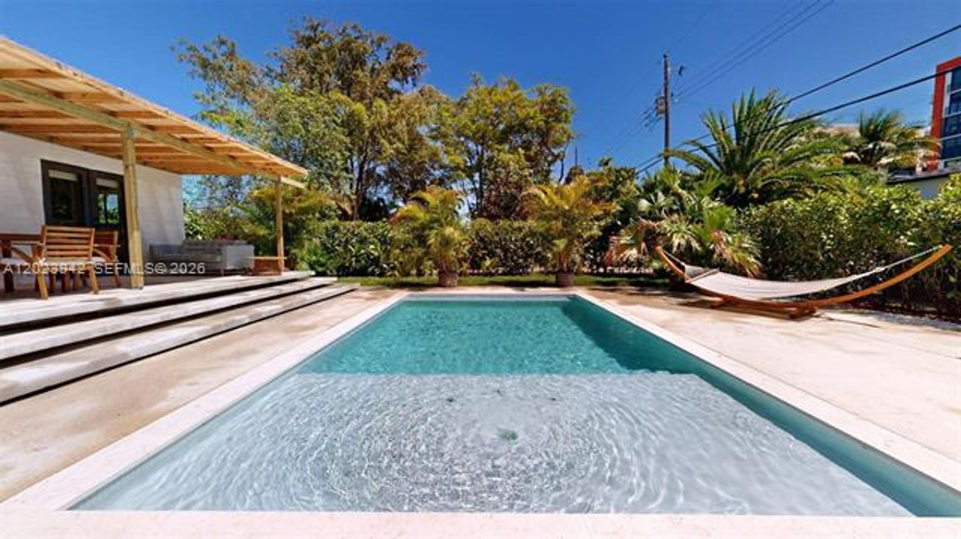 Miami House: 3800 NW 12th St