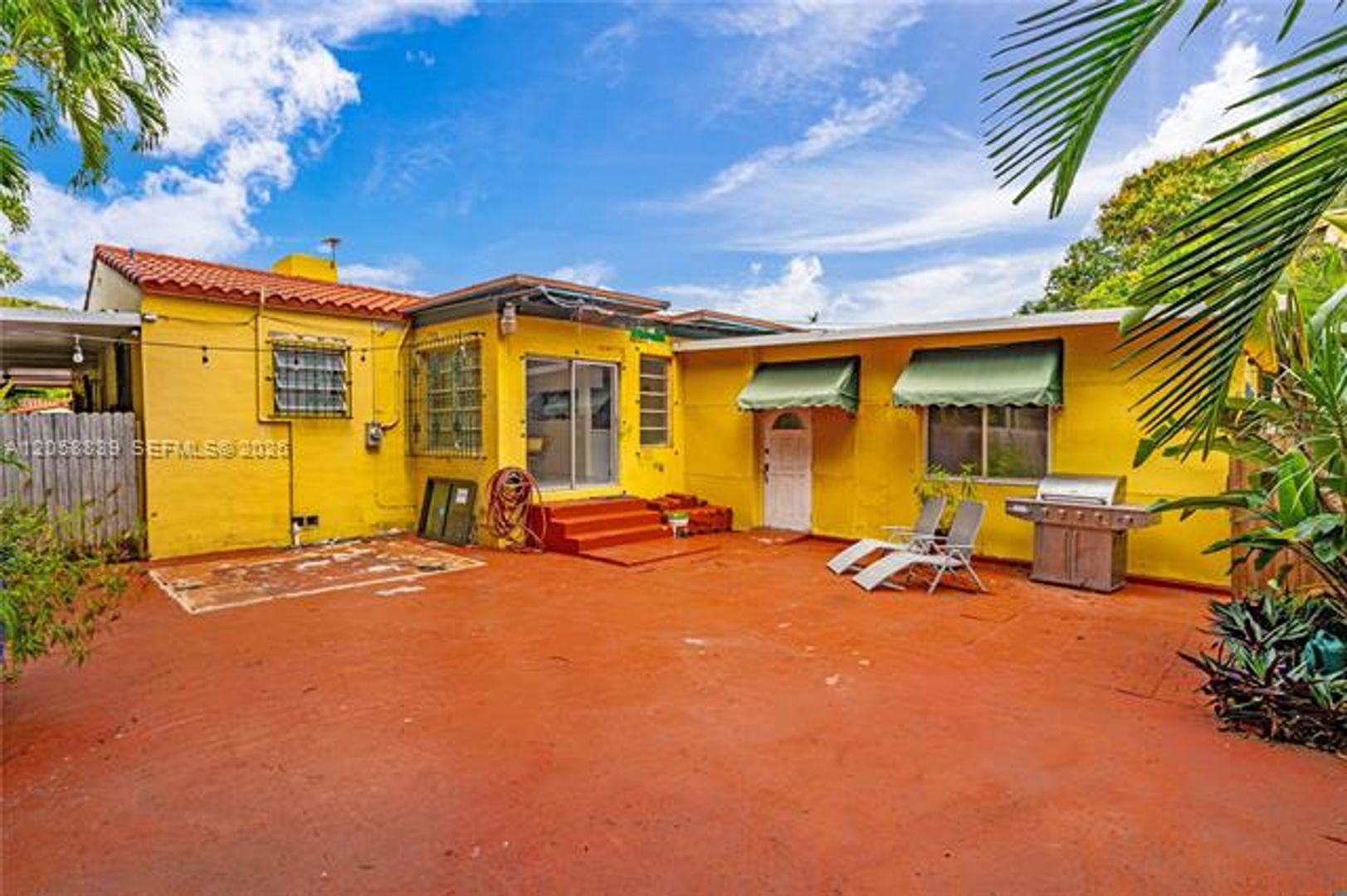 Miami House: 1906 SW 21st St # 1906