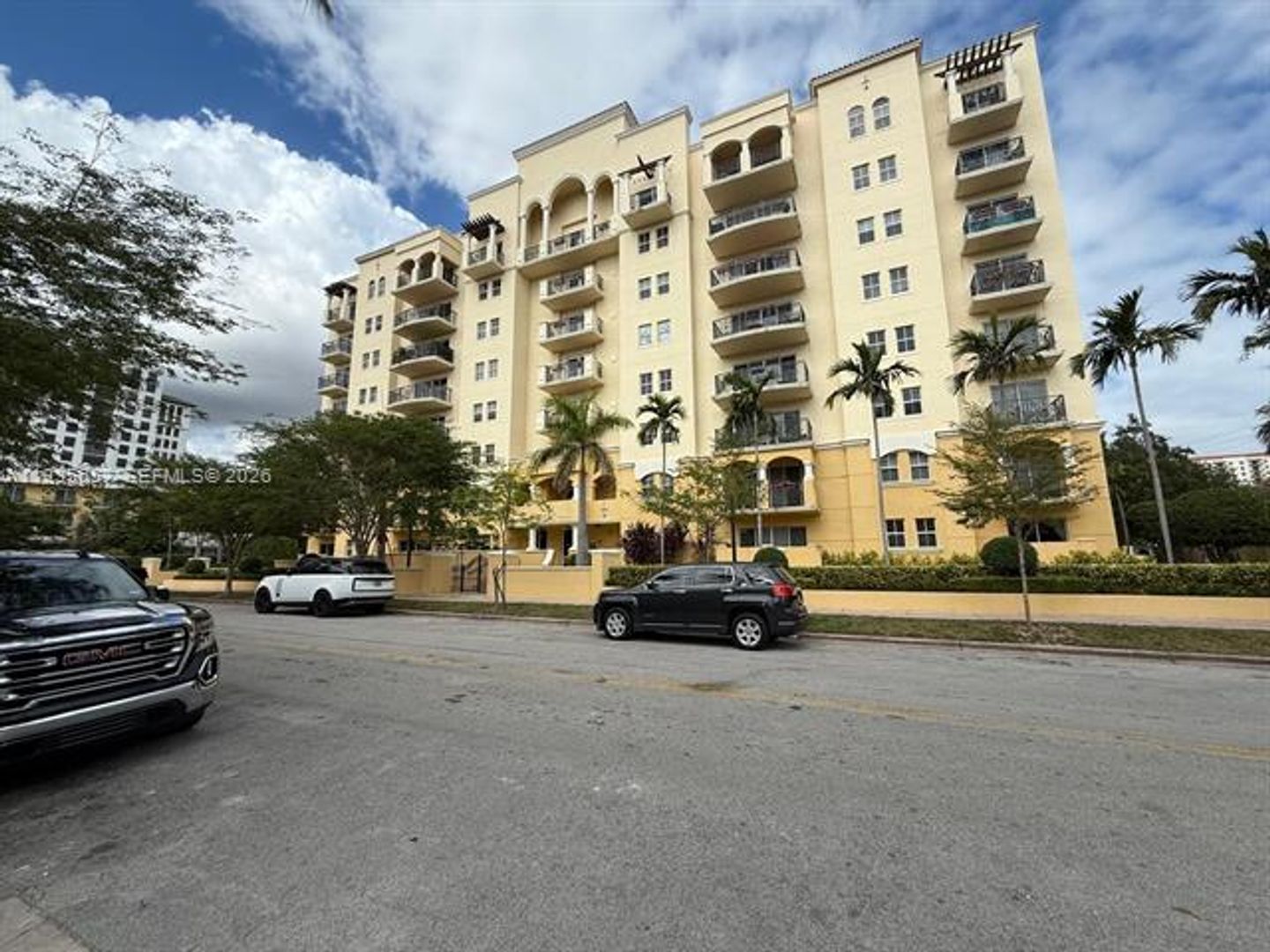 Coral Gables Condo: 101 Sidonia Ave # 301