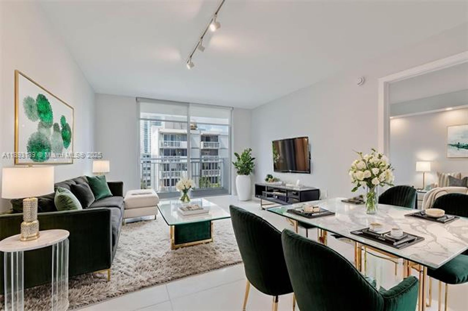 MIAMI BEACH Apartment: 1665 Bay Rd unit 522