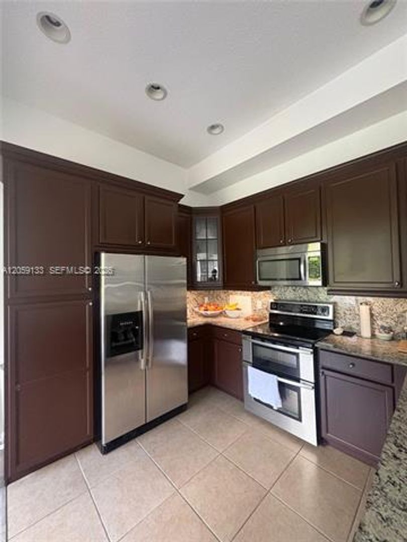 Cooper City Townhome: 8378 NW 39th Ct # 0