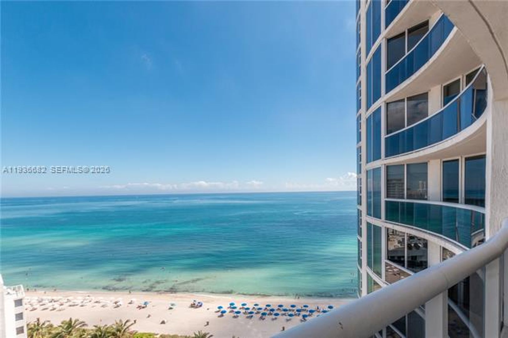 SUNNY ISLES BEACH Apartment: 17201 Collins Ave appt 1807