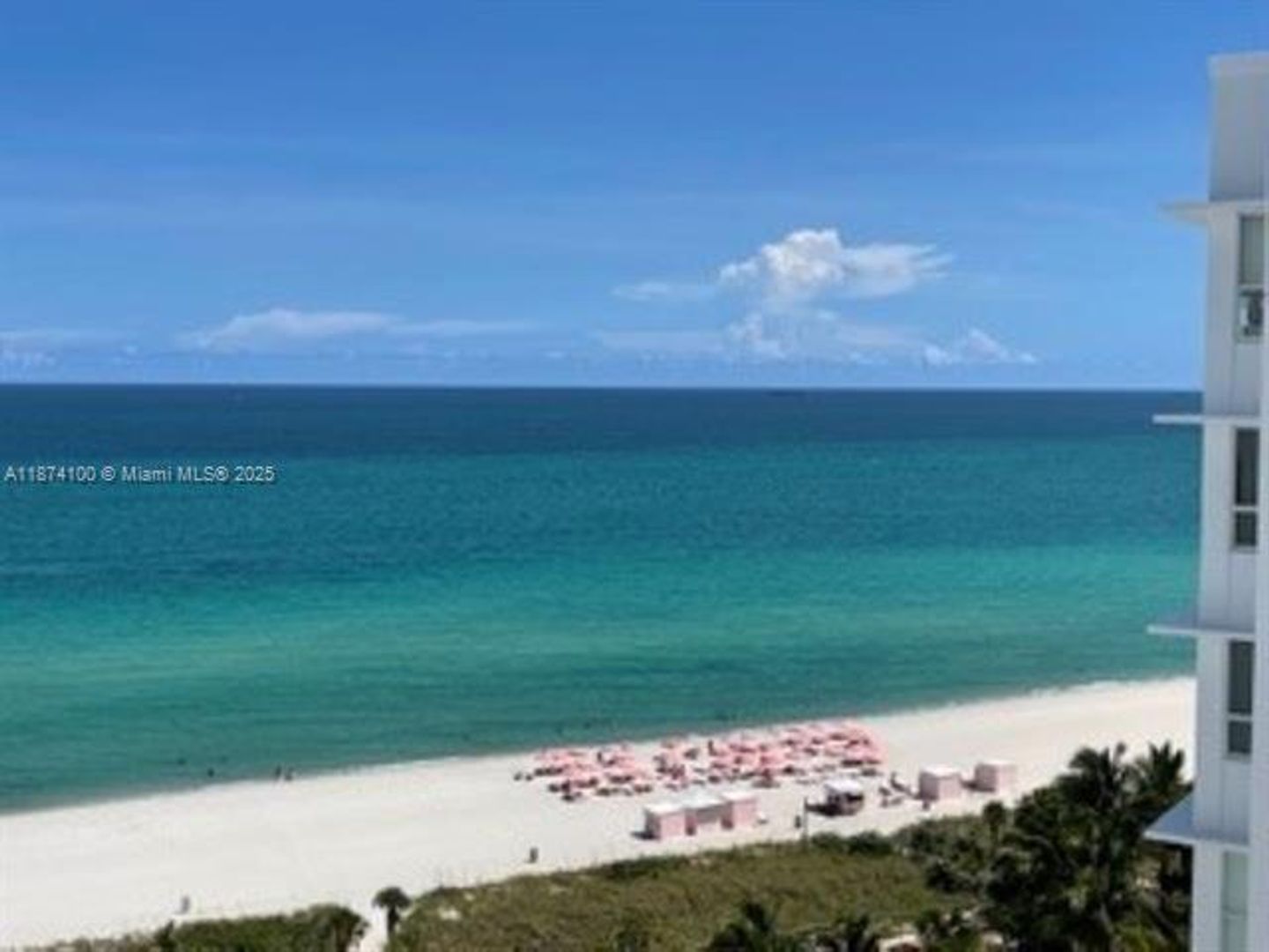 MIAMI BEACH Apartment: 5001 Collins Ave appt 14A
