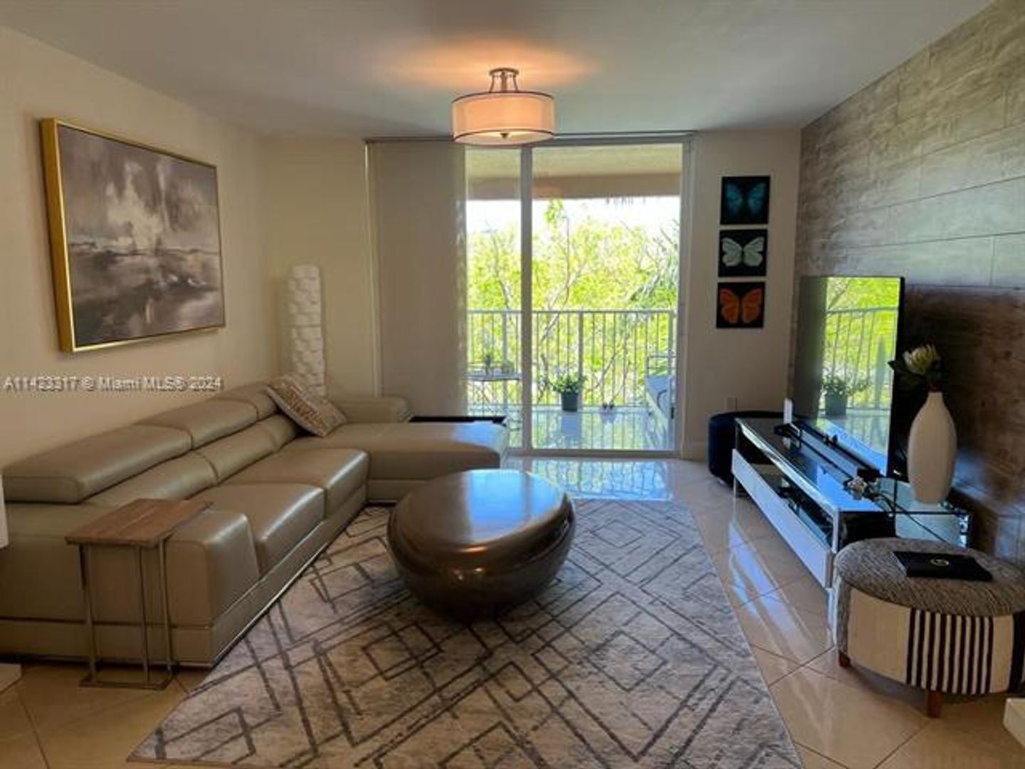 AVENTURA Apartment: 19901 E Country Club Dr unit 2505