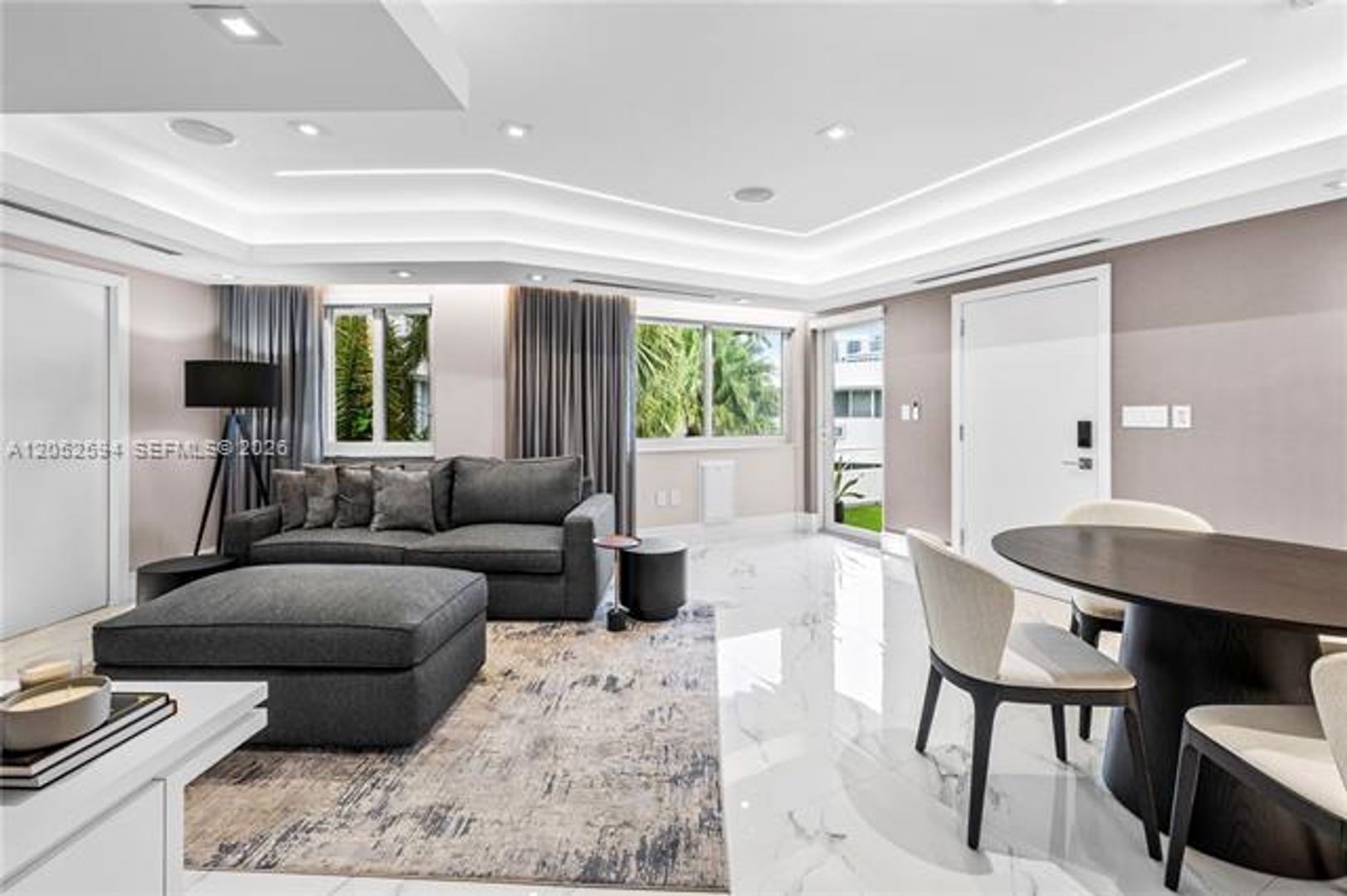 Bal Harbour Condo: 10190 Collins Ave CU-203