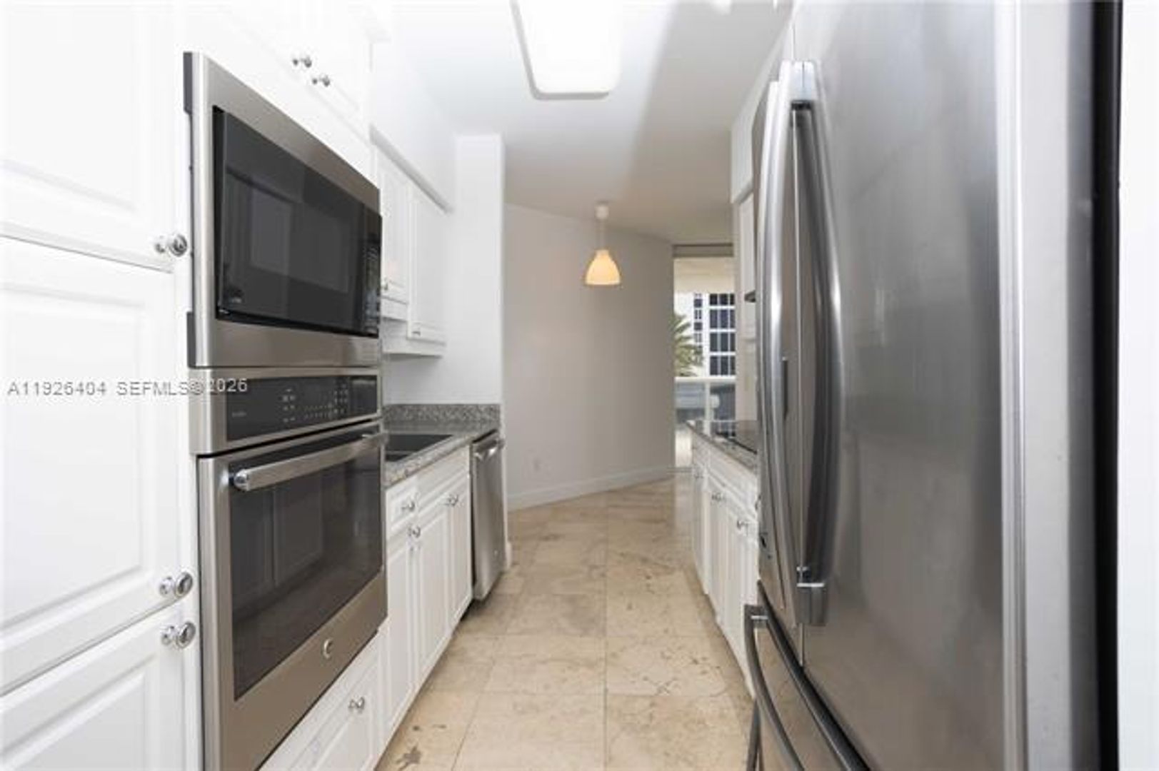 Miami Beach Condo: 4779 Collins Ave cu-504