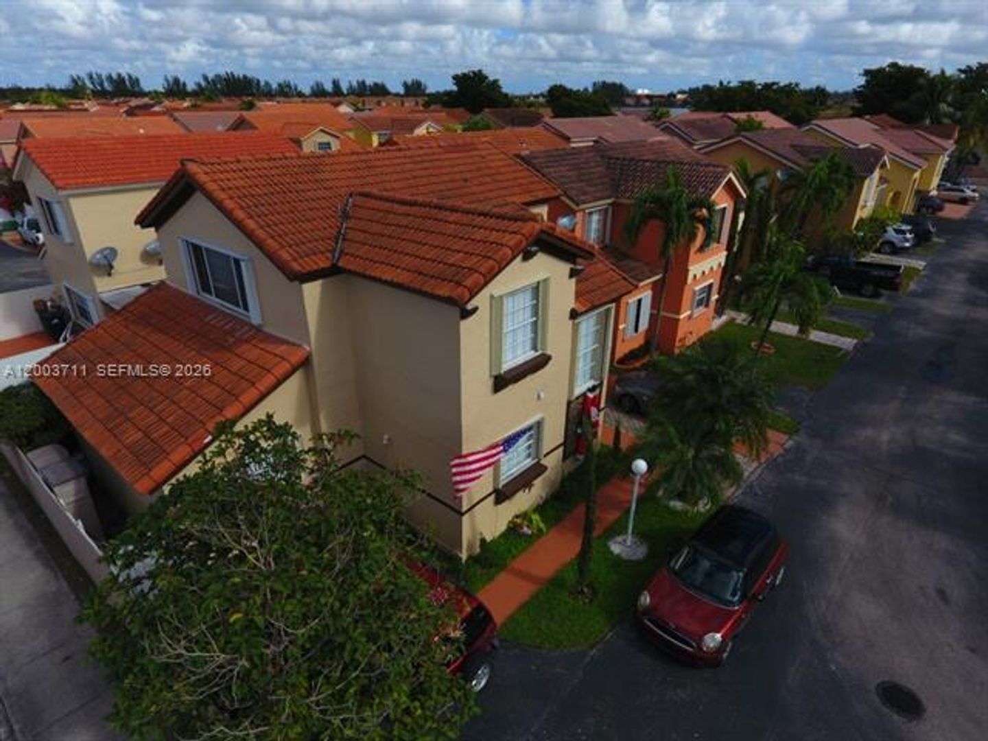 MIAMI House: 12693 NW 9th Ter