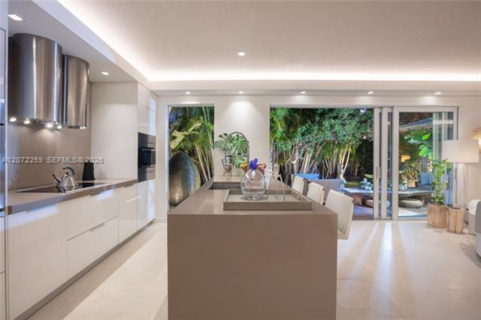 Miami Beach House: 2840 Flamingo Dr # 2840