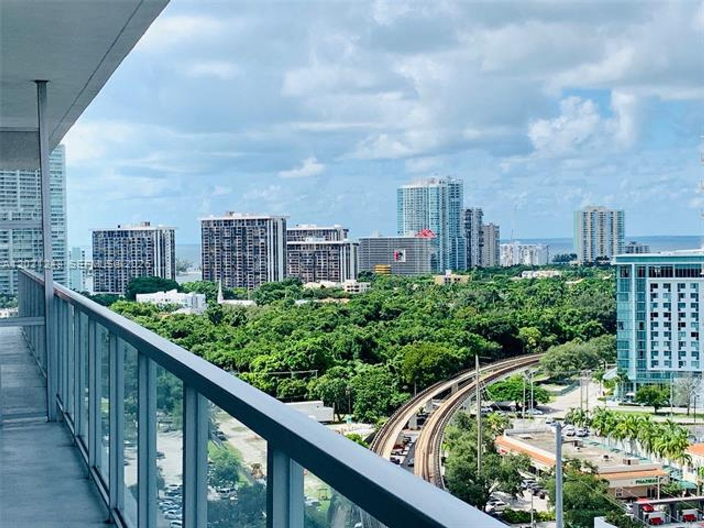 Miami Apartment: 79 SW 12 St # 2012-S