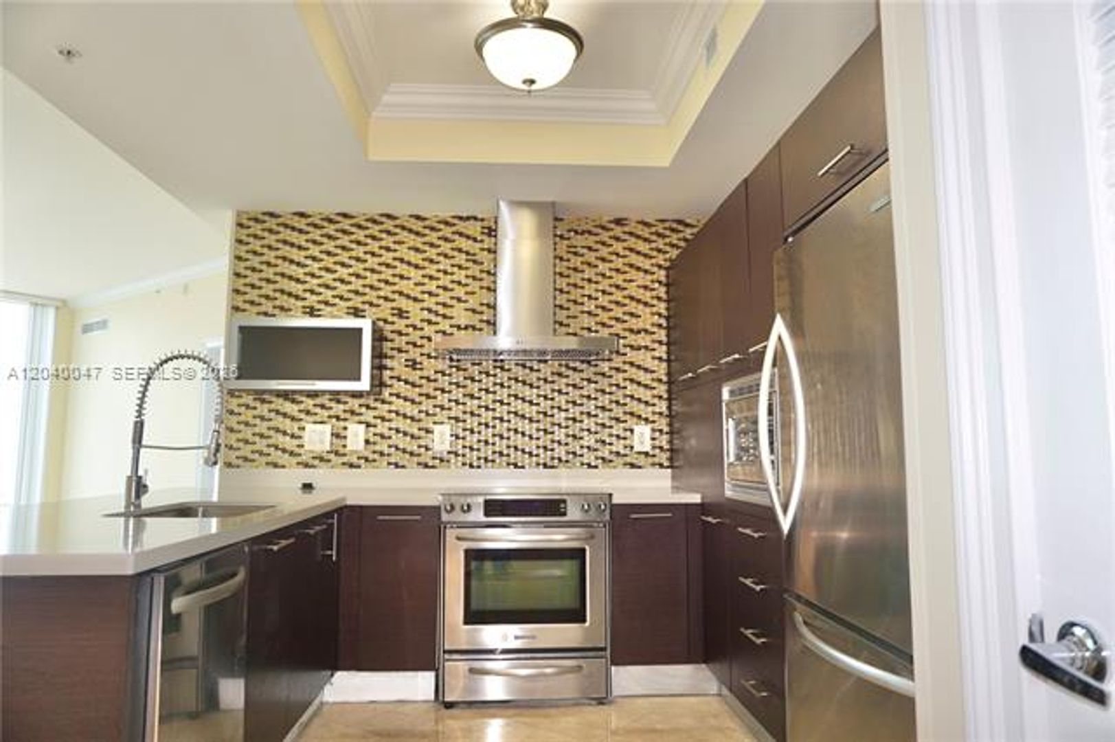 Sunny Isles Beach Condo: 200 Sunny Isles Blvd cu-2-1801