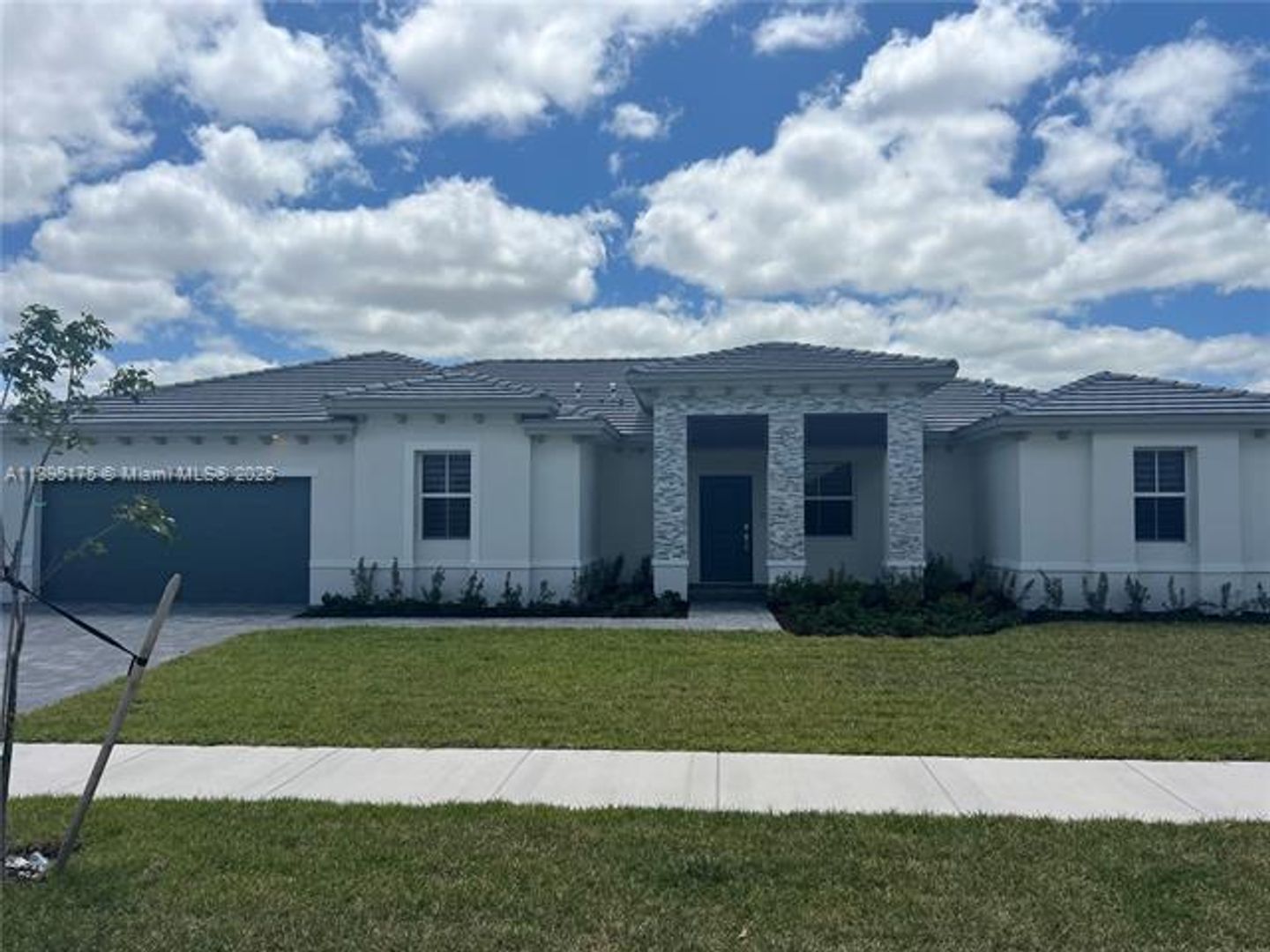 HOMESTEAD House: 16960 SW 288th Ter #0