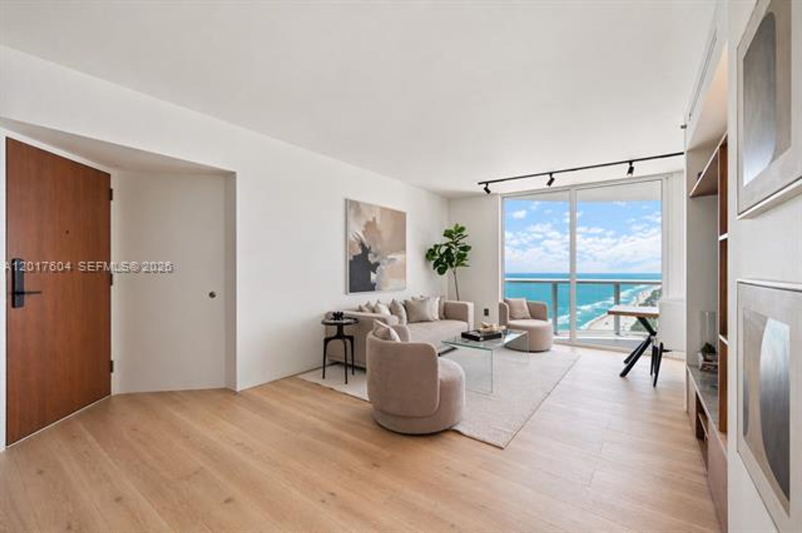 Miami Beach Condo: 6365 Collins Ave # 3904
