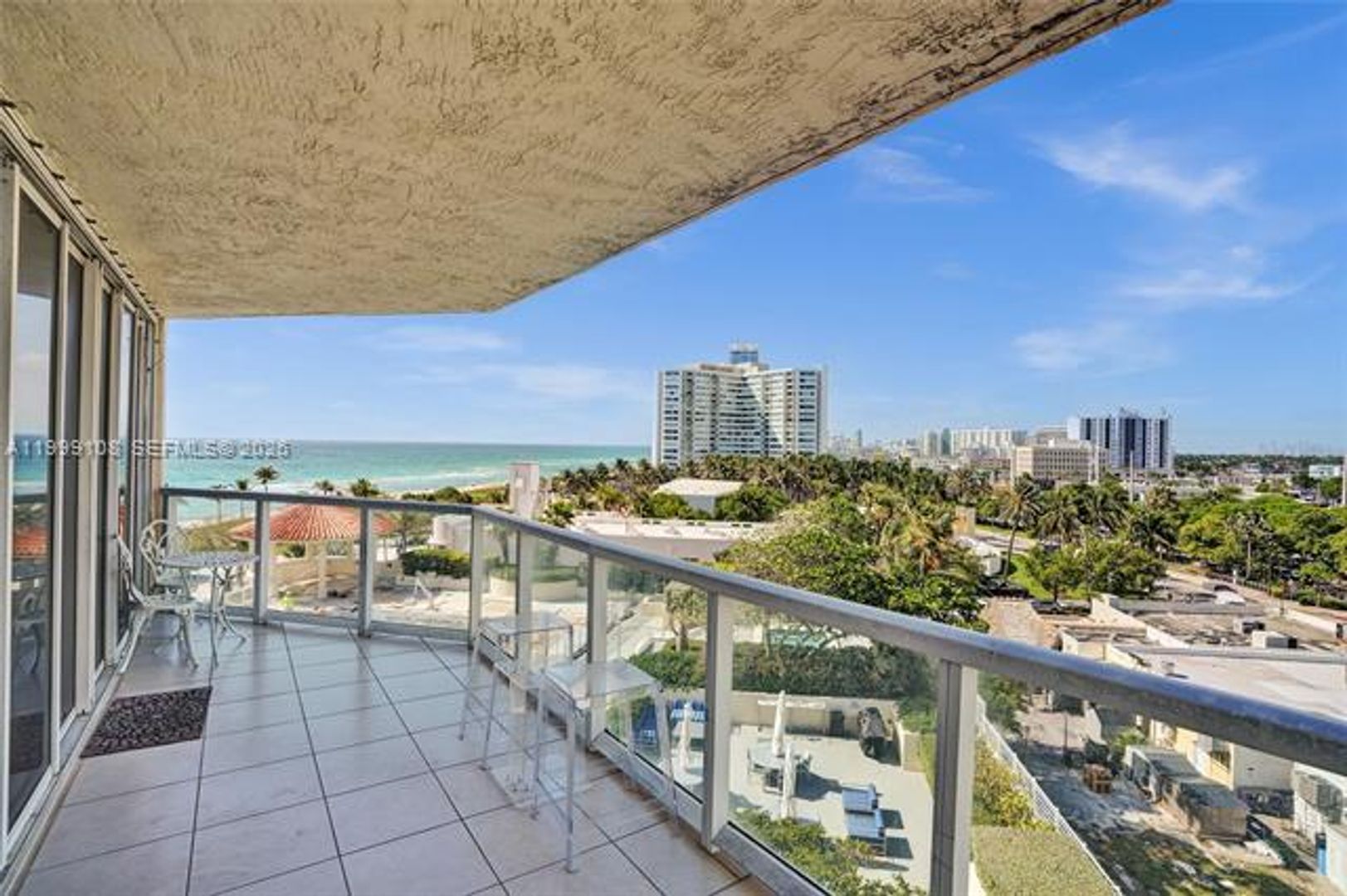 MIAMI BEACH Apartment: 7330 Ocean Ter # 8-C