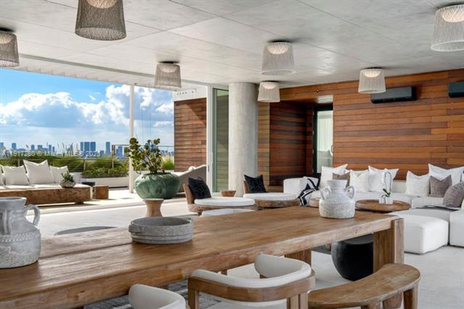 MIAMI BEACH Apartment: 4701 N Meridian Ave unit UPH21