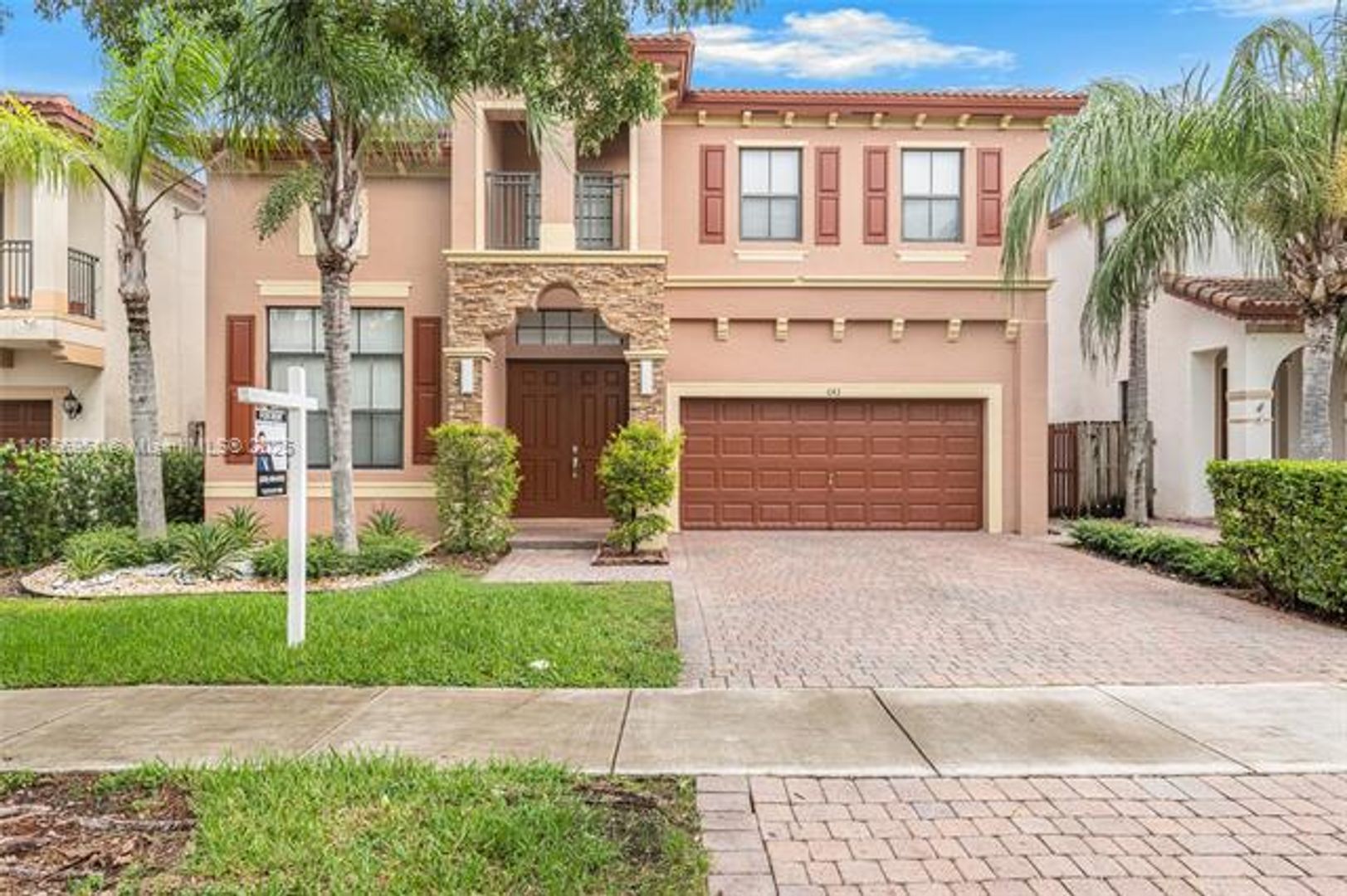 HOMESTEAD House: 642 SE 37th Pl #0