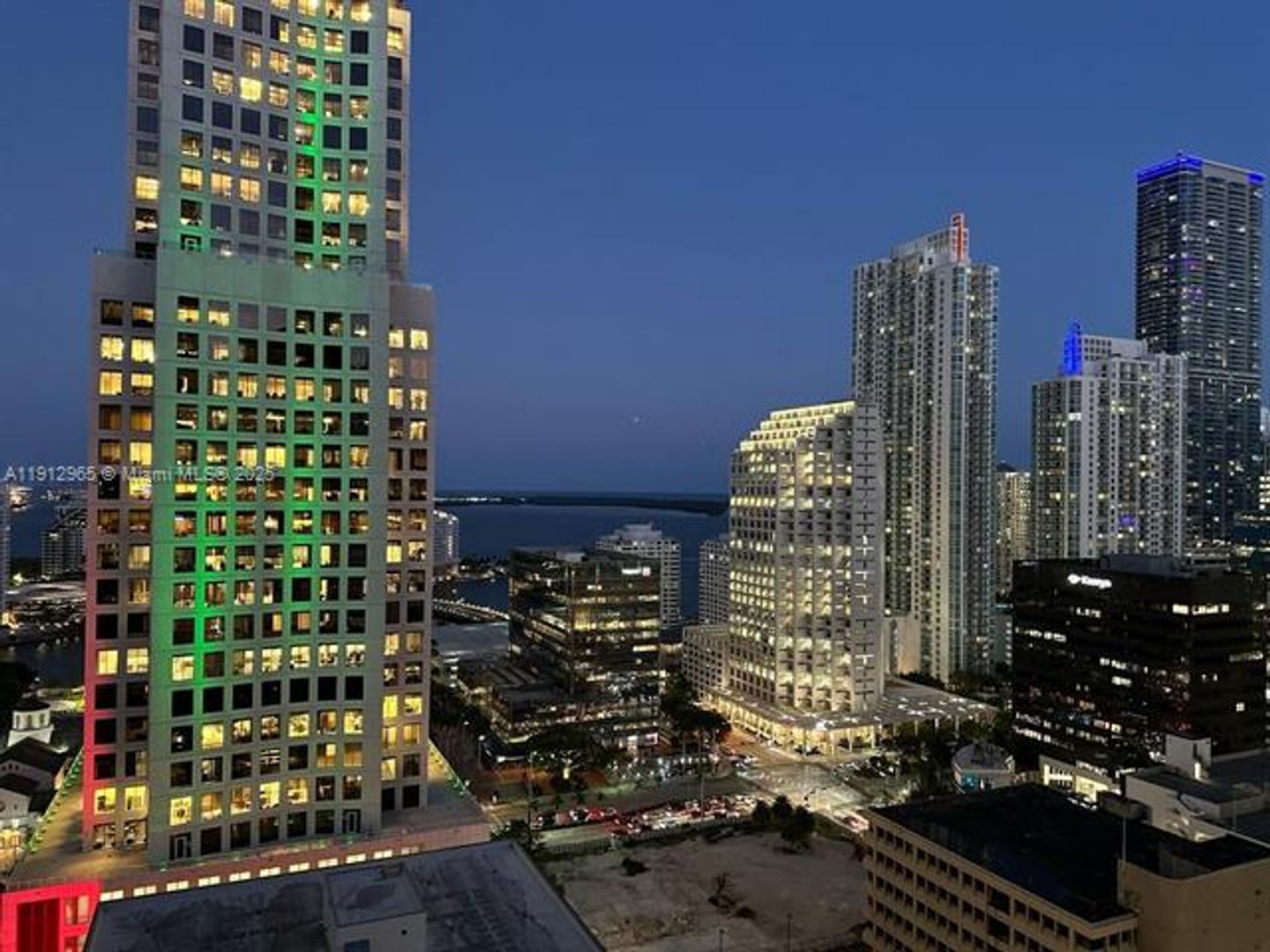 MIAMI Apartment: 68 SE 6th St unit 2205