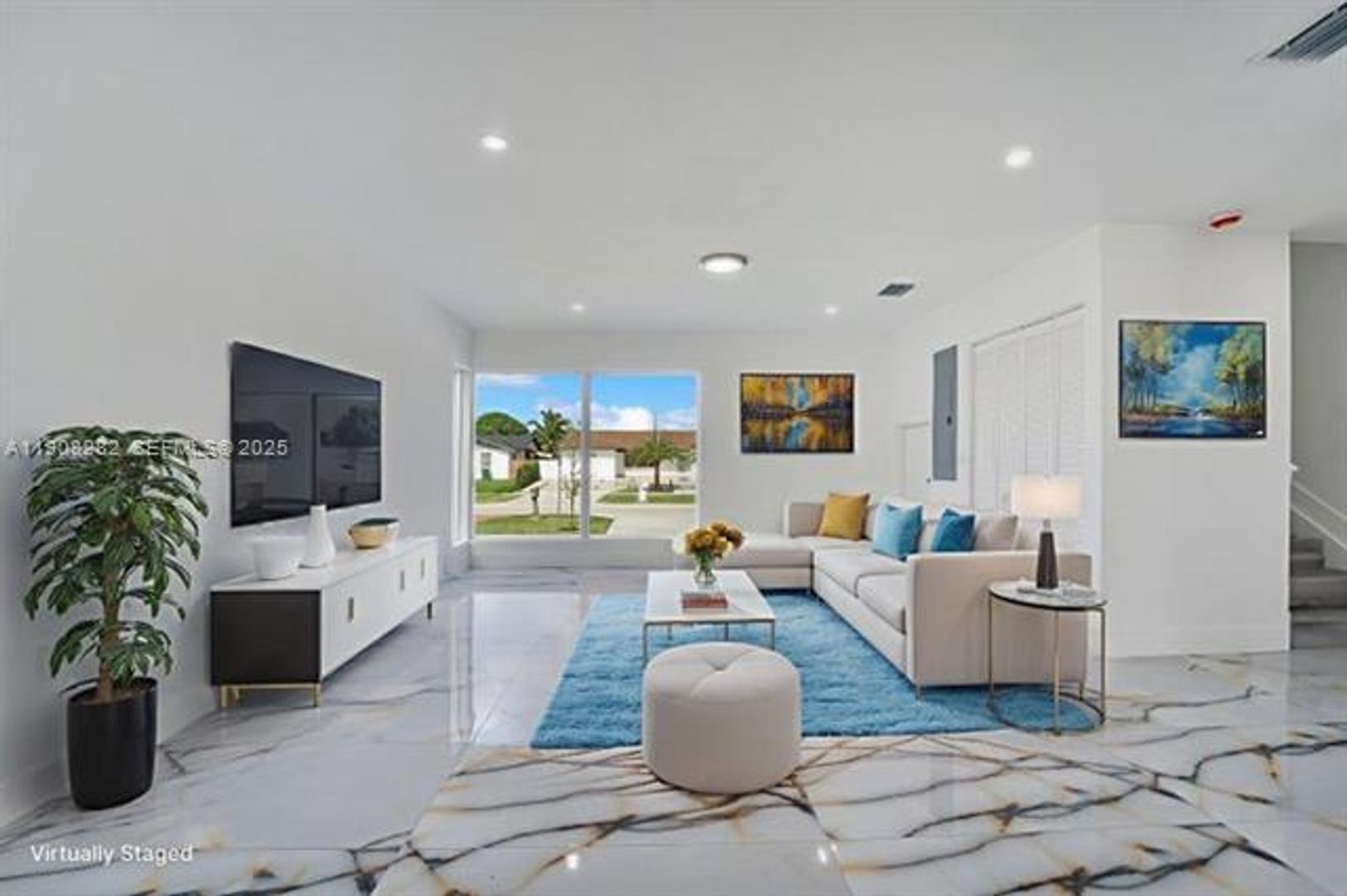 MIAMI Townhome: 16315 SW 107th Ave TH B