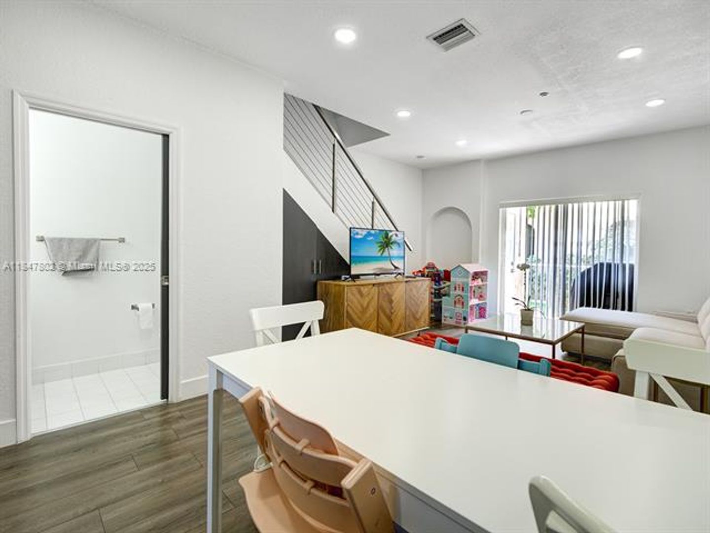 DORAL Townhome: 5630 NW 114th Path TH 210