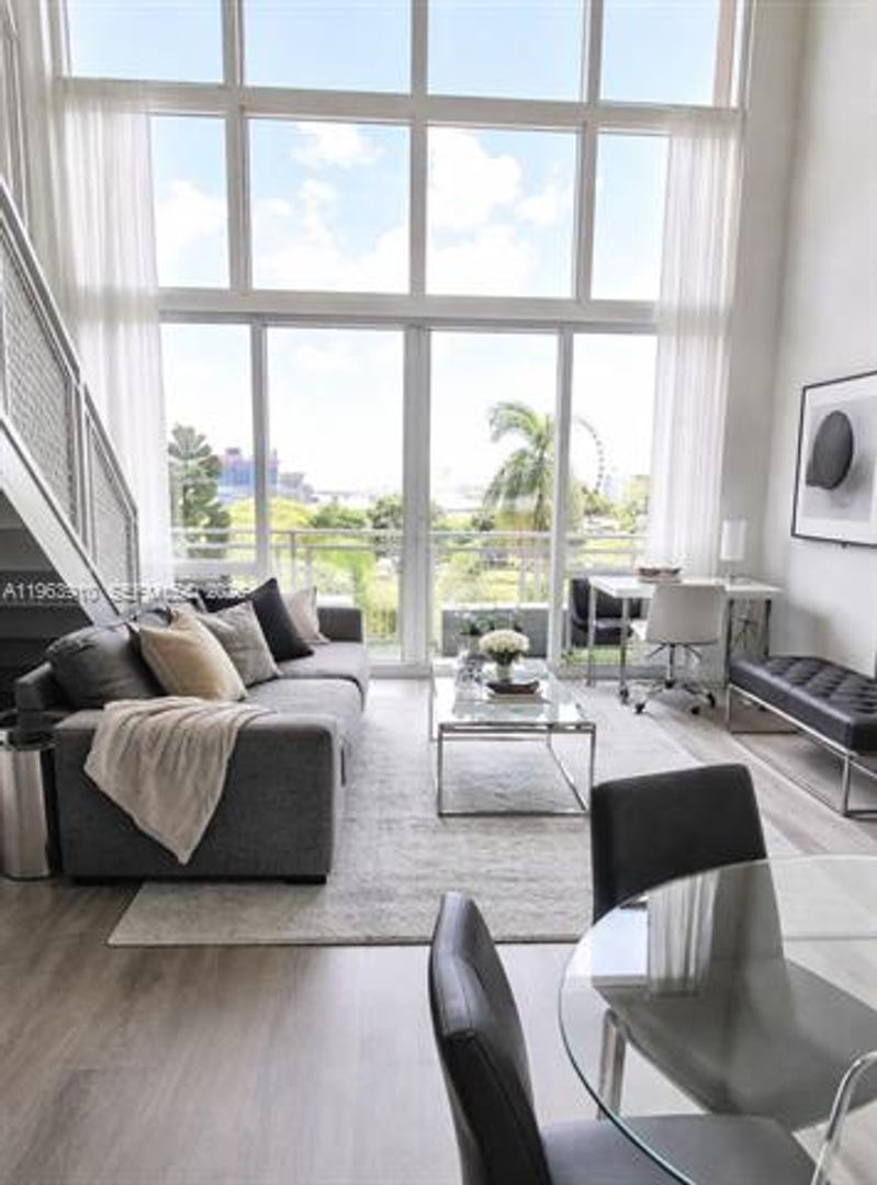Miami Condo: 253 NE 2nd St # 433