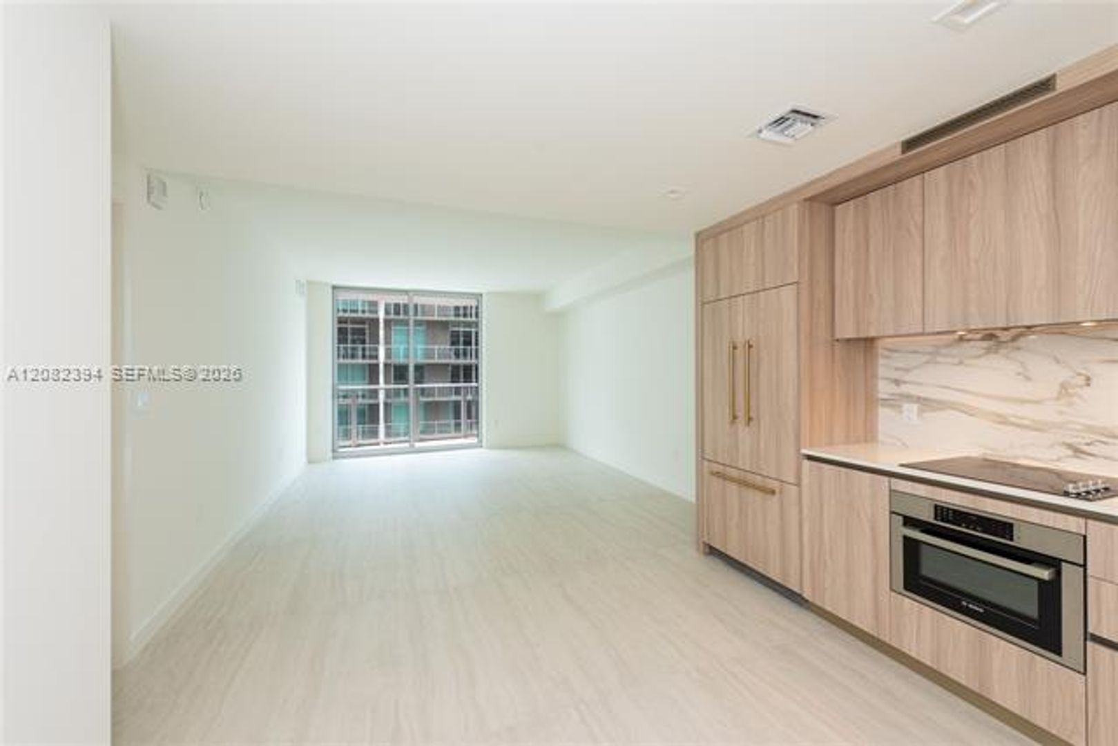 Miami Condo: 77 SE 5th St cu-3908