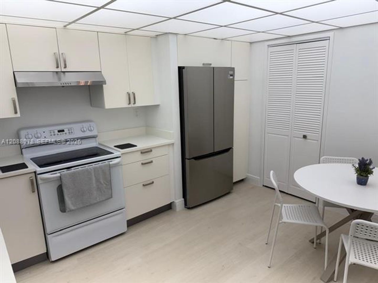 Key Biscayne Condo: 251 Crandon Blvd cu-335