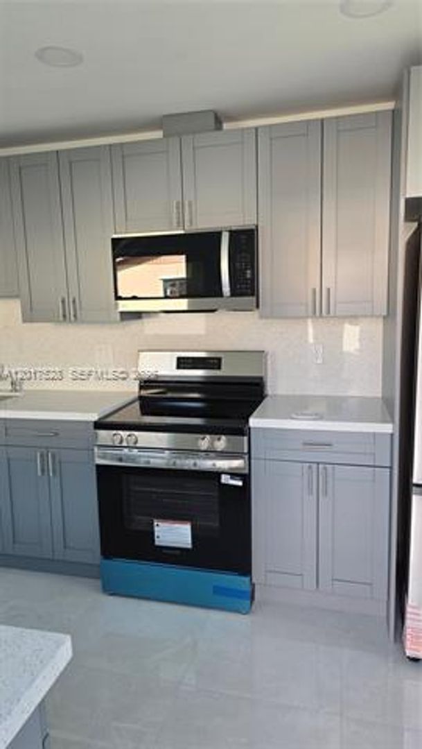 Homestead House: 15750 SW 297th St # 15750