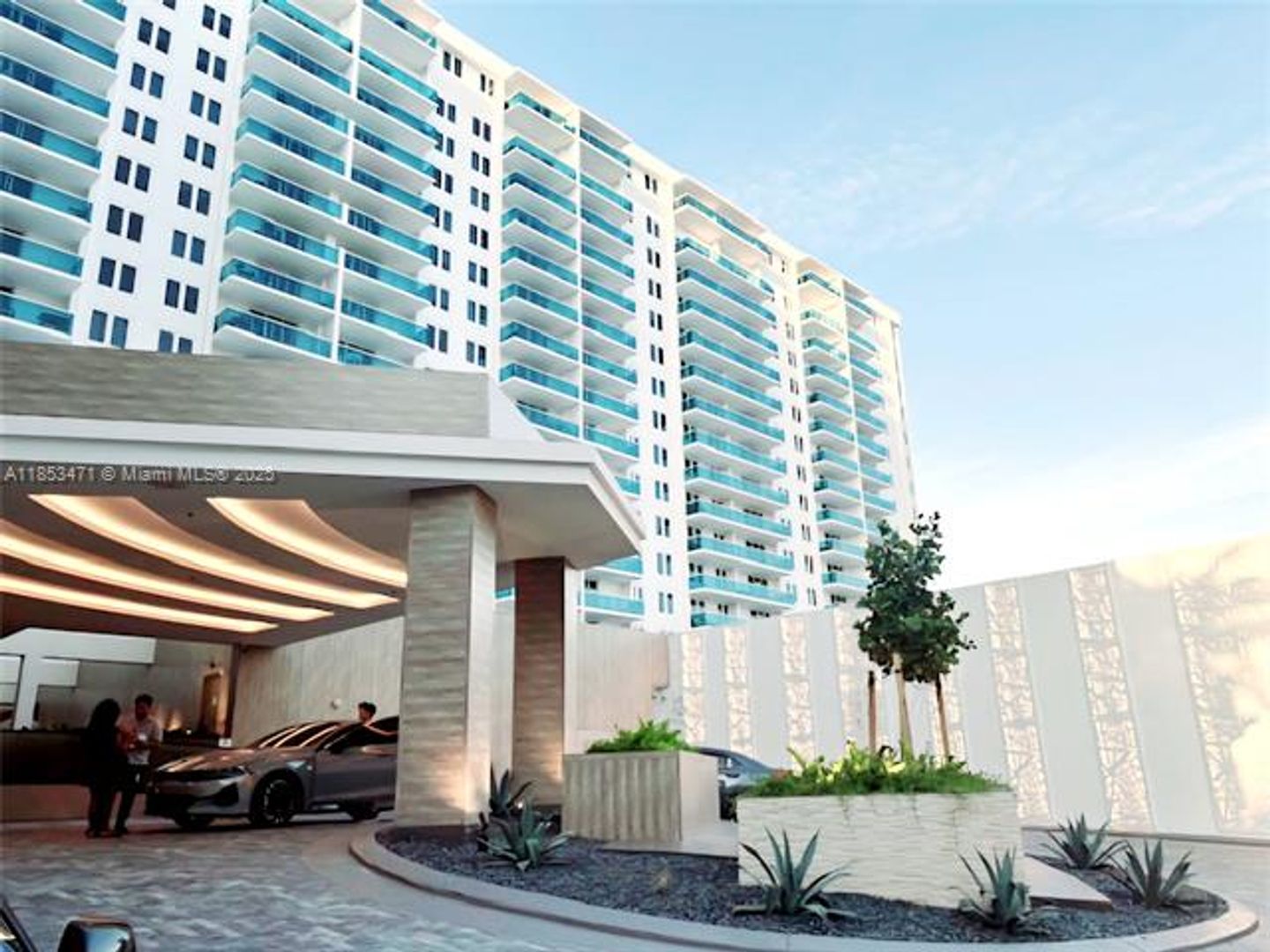 MIAMI BEACH Apartment: 2301 Collins Ave appt 528