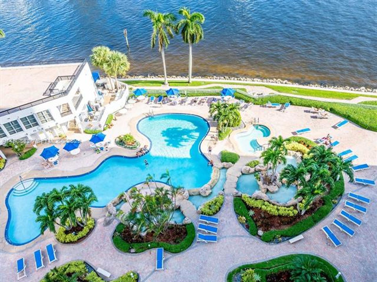 AVENTURA Apartment: 19101 NE 36th Ct # 2008