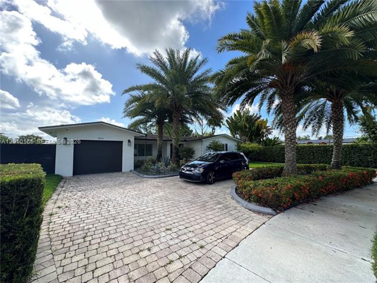 Miami House: 9275 SW 67th St